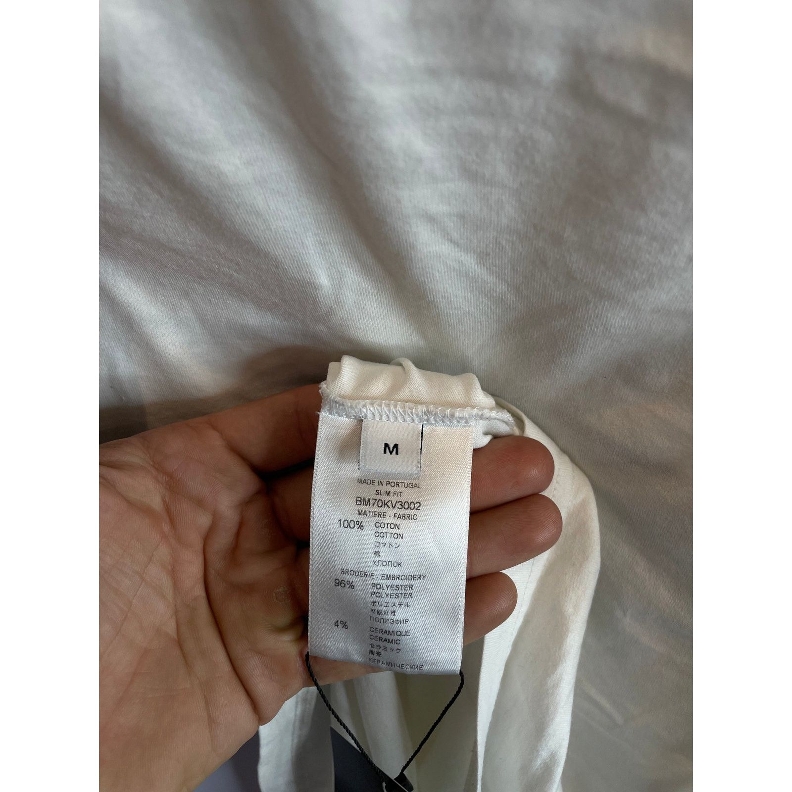 Givenchy Givenchy Tee White Teal (Missing Top Tag) Used Medium Size US M / EU 48-50 / 2 - 3 Thumbnail