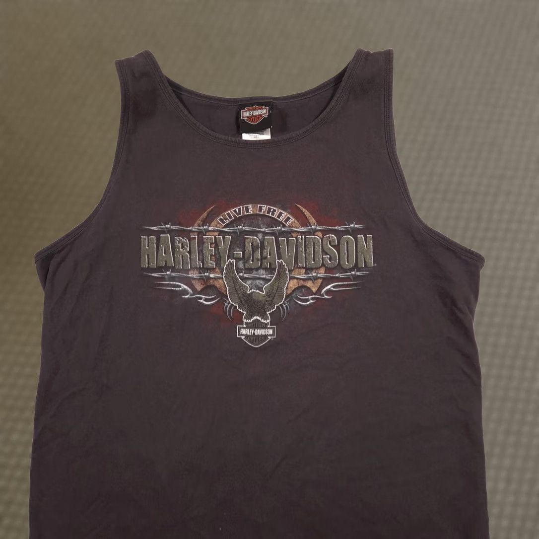 Harley Davidson Harley-Davidson Shirt Mens L Gray Sleeveless Live Free Yeager's Sedalia MO Graphic Print Jersey Cotton Regular Fit Shirt Mens Girls Boys Size US L / EU 52-54 / 3 - 1 Thumbnail
