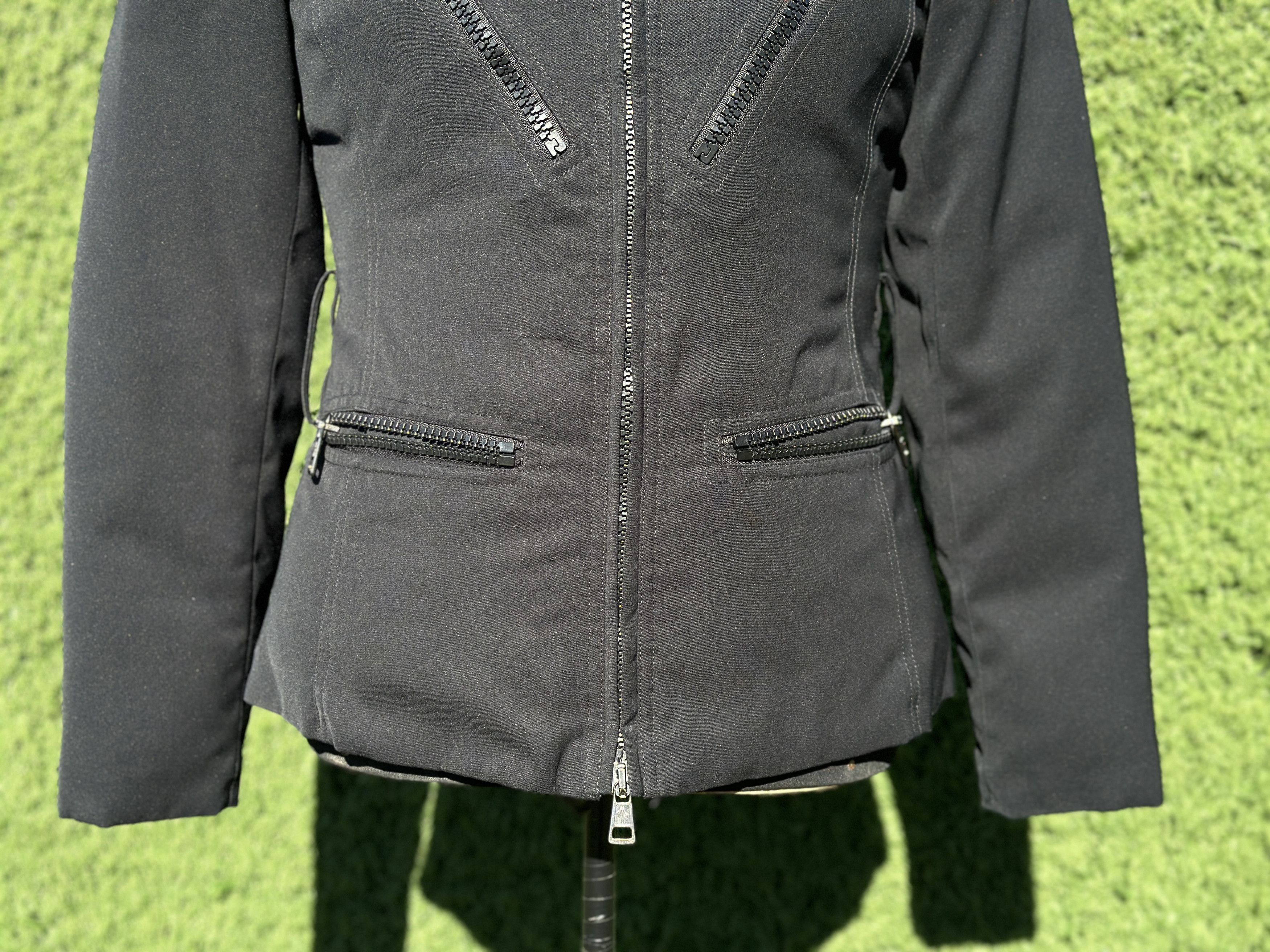 Moncler MONCLER Size 2 Black Vintage Down Jacket LAMPO Zip 2000s Size XS / US 0-2 / IT 36-38 - 3 Thumbnail