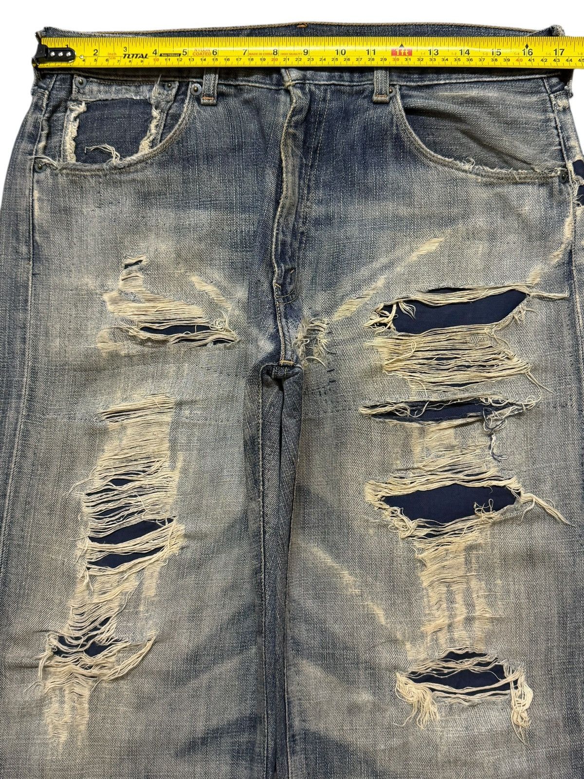 Levi's Vintage 90s Levis 553 Faded Wash Distressed Destroyed Baggy Size US 33 - 10 Thumbnail