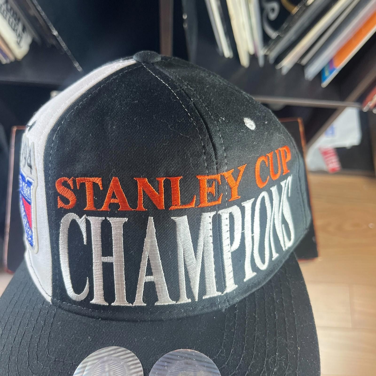 Starter Vintage 1994 New York Rangers Champions Starter Hat Size ONE SIZE - 2 Thumbnail