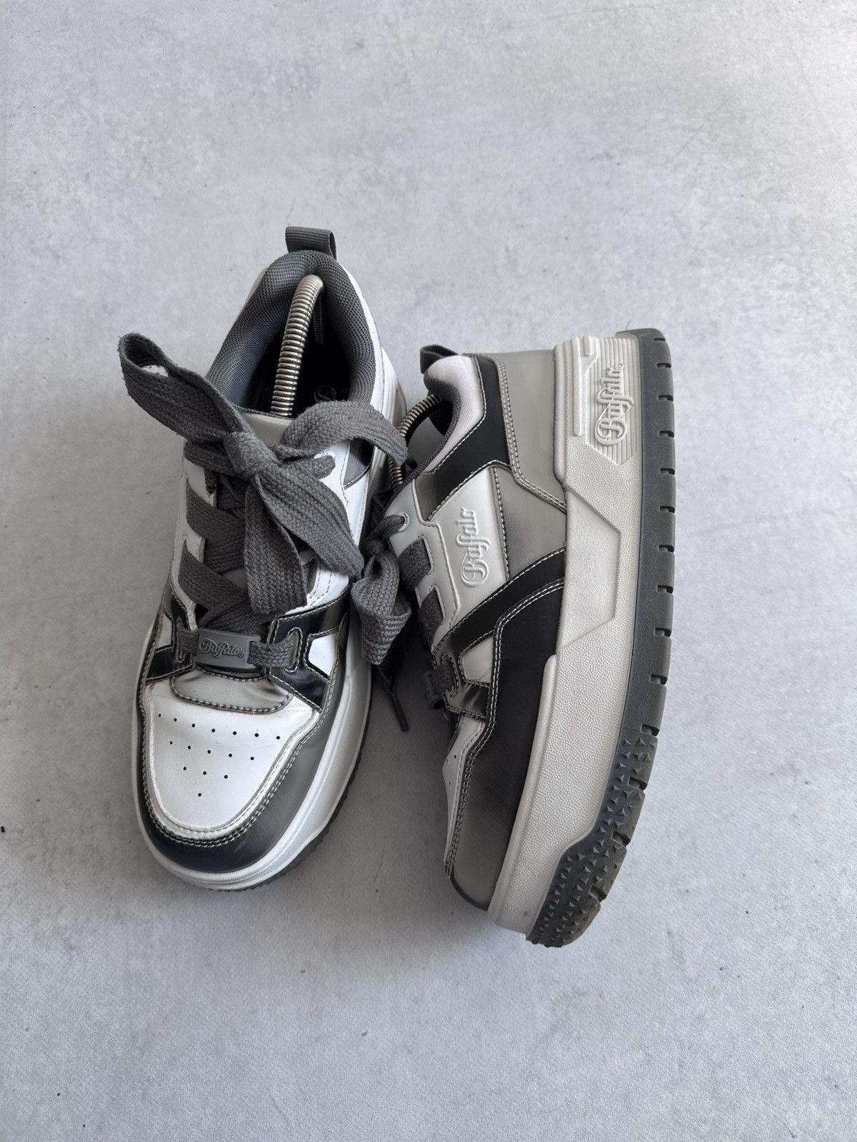 Buffalo London Buffalo London Platform Reflective Unisex Y2K Sneakers Size US 9 / IT 39 - 7 Thumbnail
