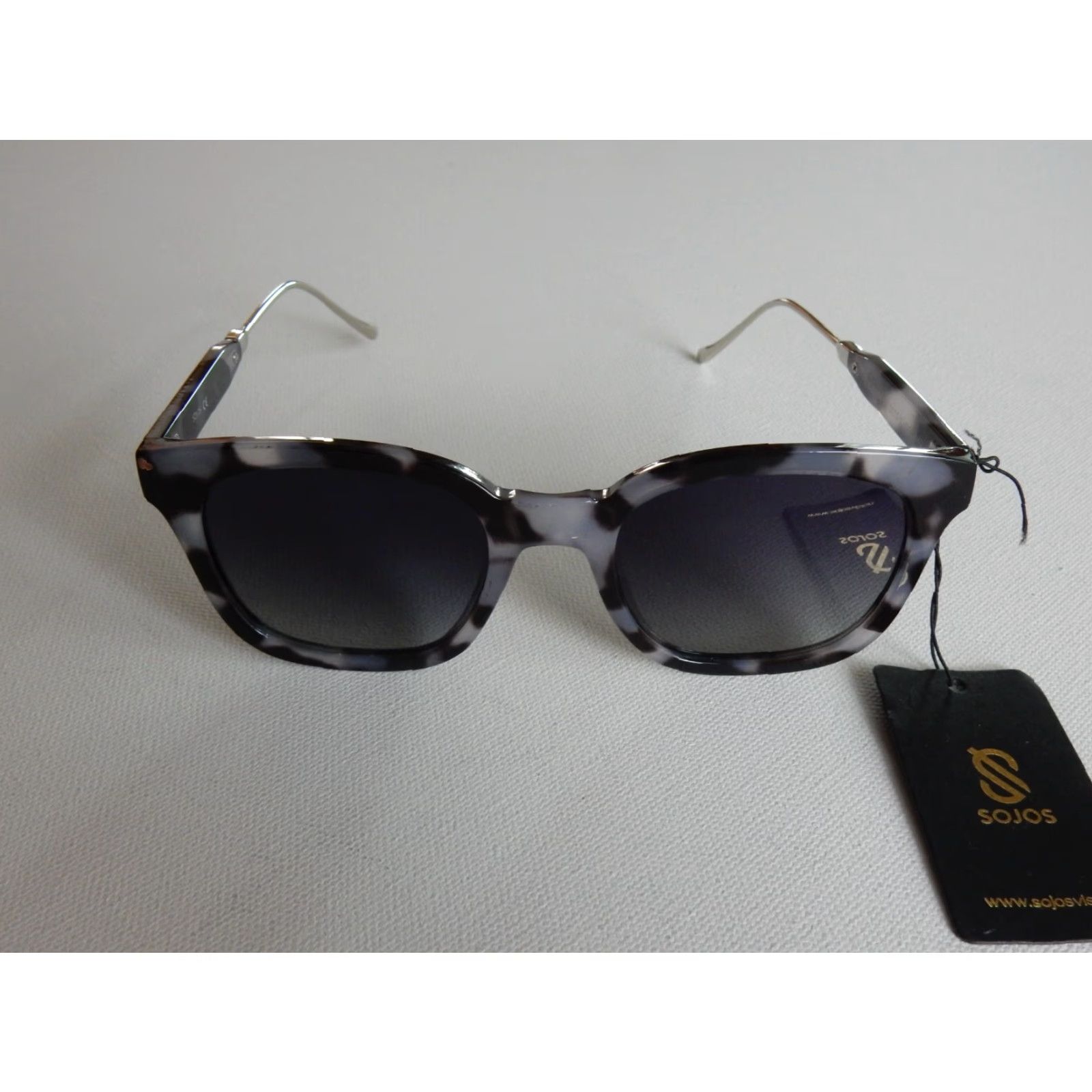 Vintage Sojos Women's Gray Sunglasses 52-22-142 C3 UV Protection Fashion Accessories Size ONE SIZE - 2 Thumbnail