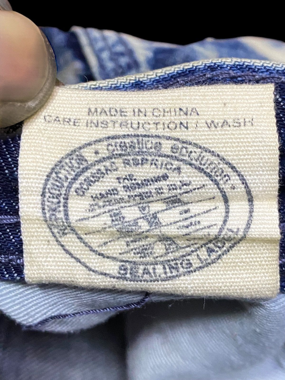 Other Vintage Japanese Brand Acid Wash Embroidered Distressed Jean Size US 33 - 19 Thumbnail