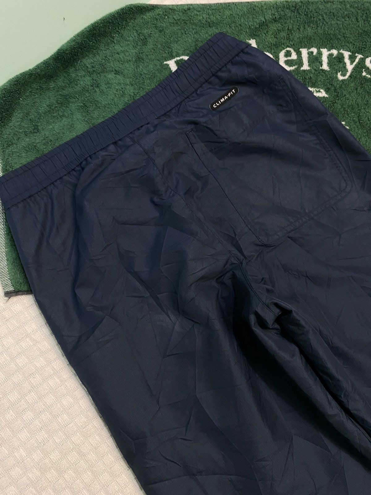 Carhartt Wip × Nike 💥 VINTAGE NIKE BAGGY ZIPPED 90S NYLON WIDE TRACK PANTS Y2K Size US 30 / EU 46 - 12 Thumbnail