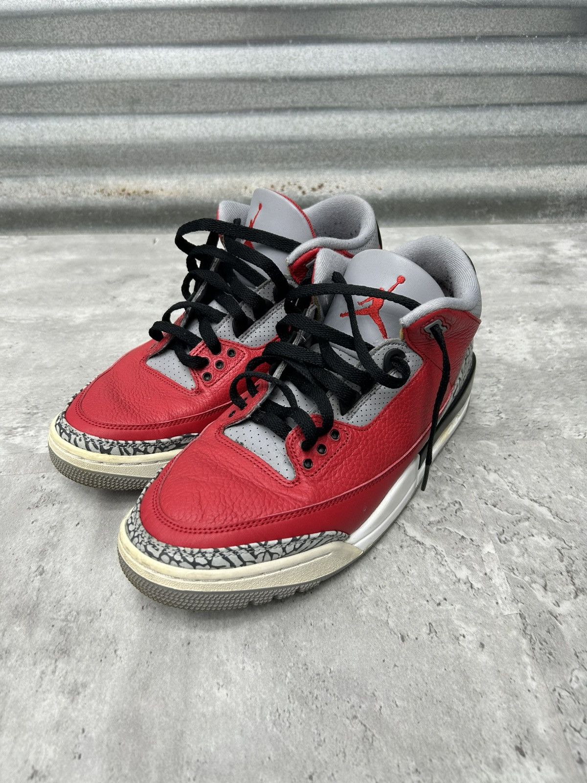 Jordan Brand Jordan 3 Size US 10.5 / EU 43-44 - 3 Thumbnail