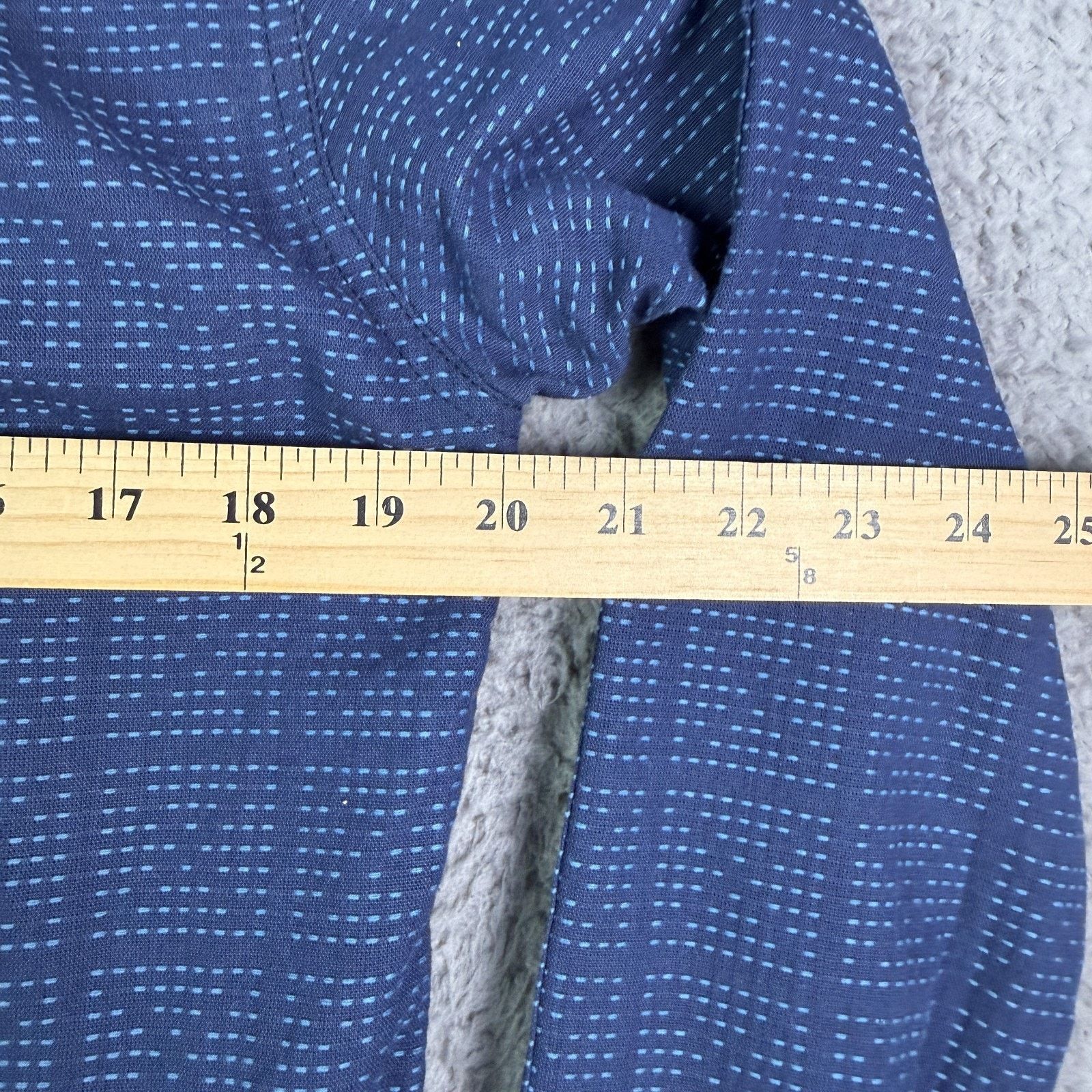 Rogue Territory Rogue Territory Sashiko Oxford Work Shirt Mens S Blue USA Size US S / EU 44-46 / 1 - 7 Thumbnail