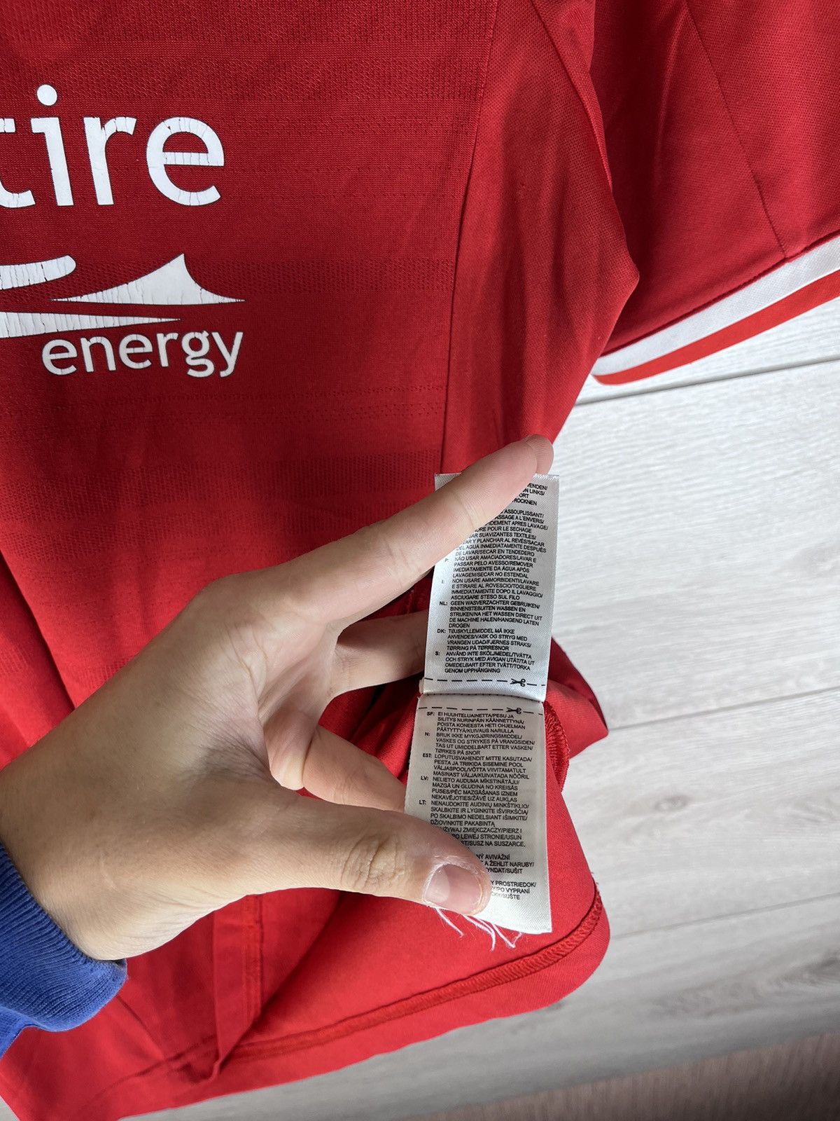 Adidas Vintage Soccer jersey Aberdeen Jersey Adidas men’s #26 Ryan Size US XS / EU 42 / 0 - 10 Thumbnail