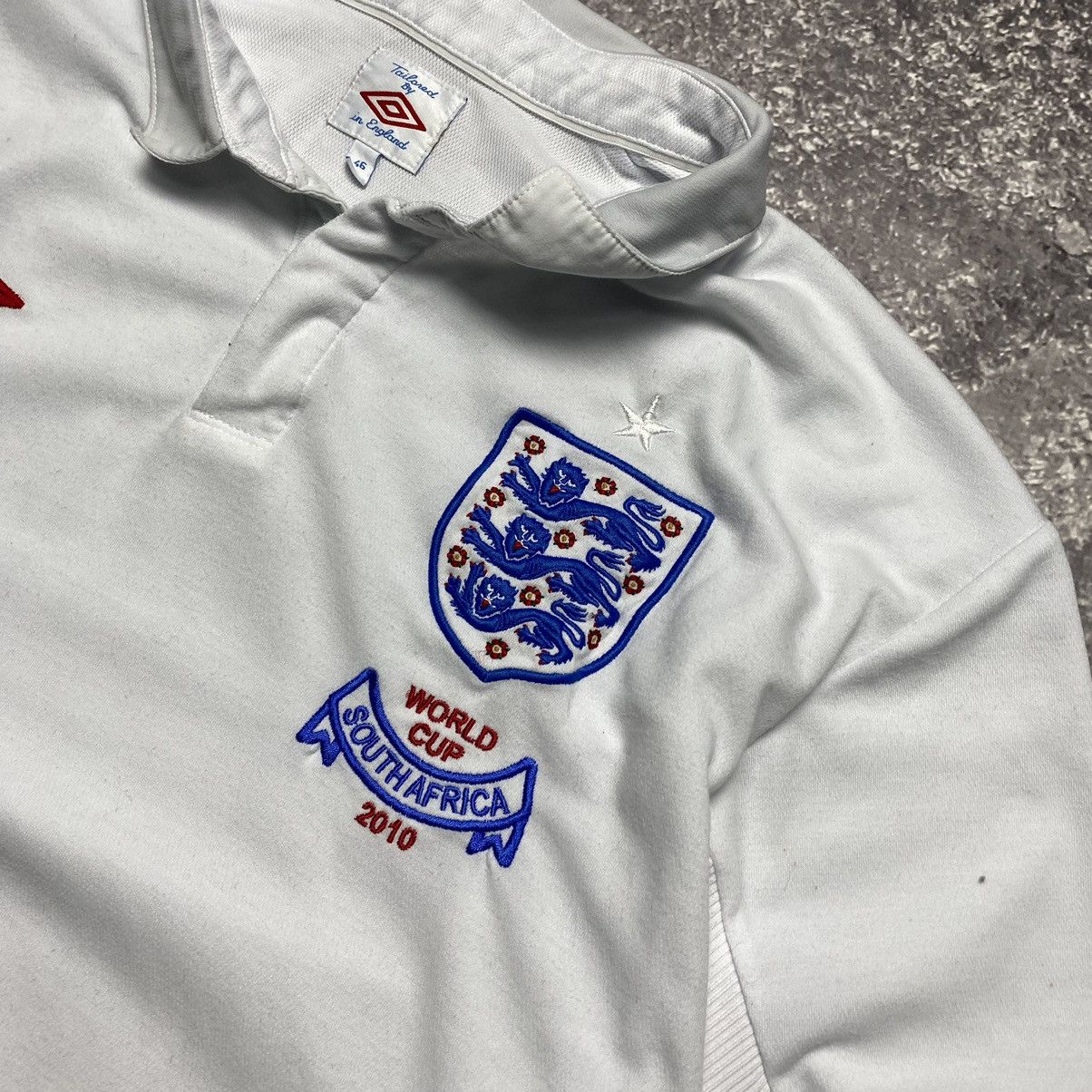 Umbro Vintage Umbro England 2009-2010 National soccer jersey Size US L / EU 52-54 / 3 - 3 Thumbnail