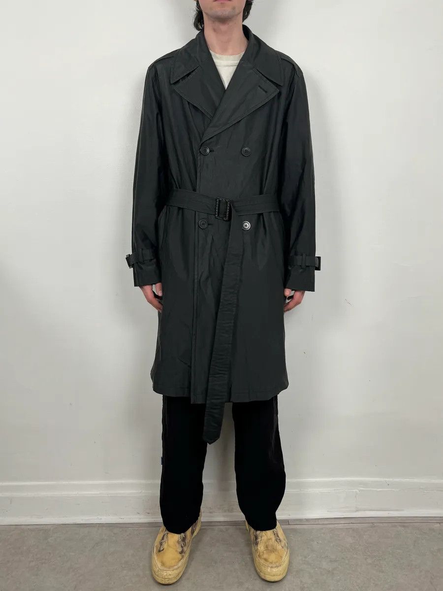 Vintage 2000s Gianni Versace Black Classy Premium Belted Trench Coat Size US M / EU 48-50 / 2 - 2 Thumbnail