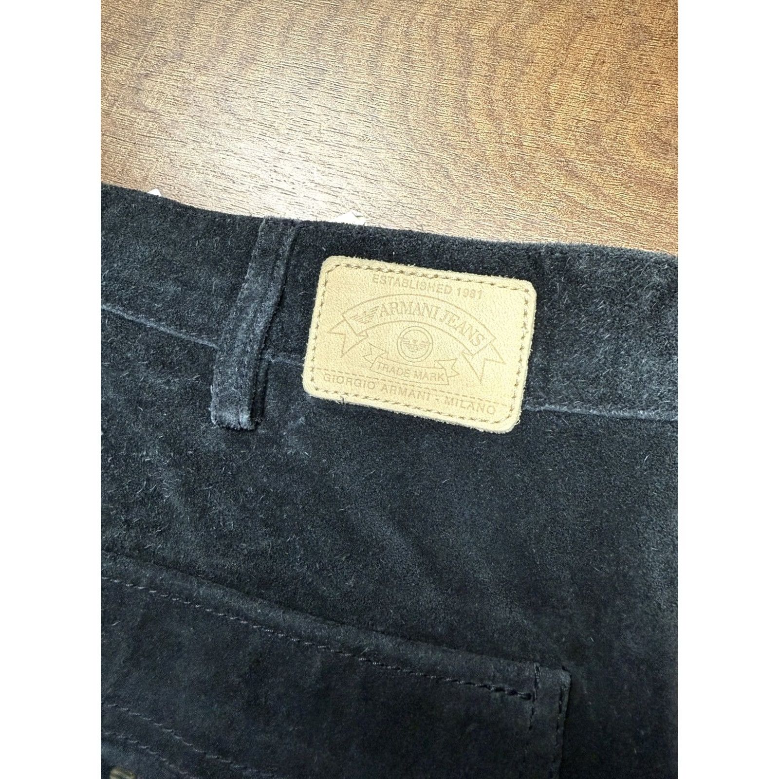 Giorgio Armani VINTAGE Giorgio Armani Milano Suede Carpenter Jeans Pants Men 38X35 Blue Car pen ter Jeans Mens 38x35 Suede Carpenter Armani Milano Jeans Mens Blue Size US 38 / EU 54 - 7 Thumbnail