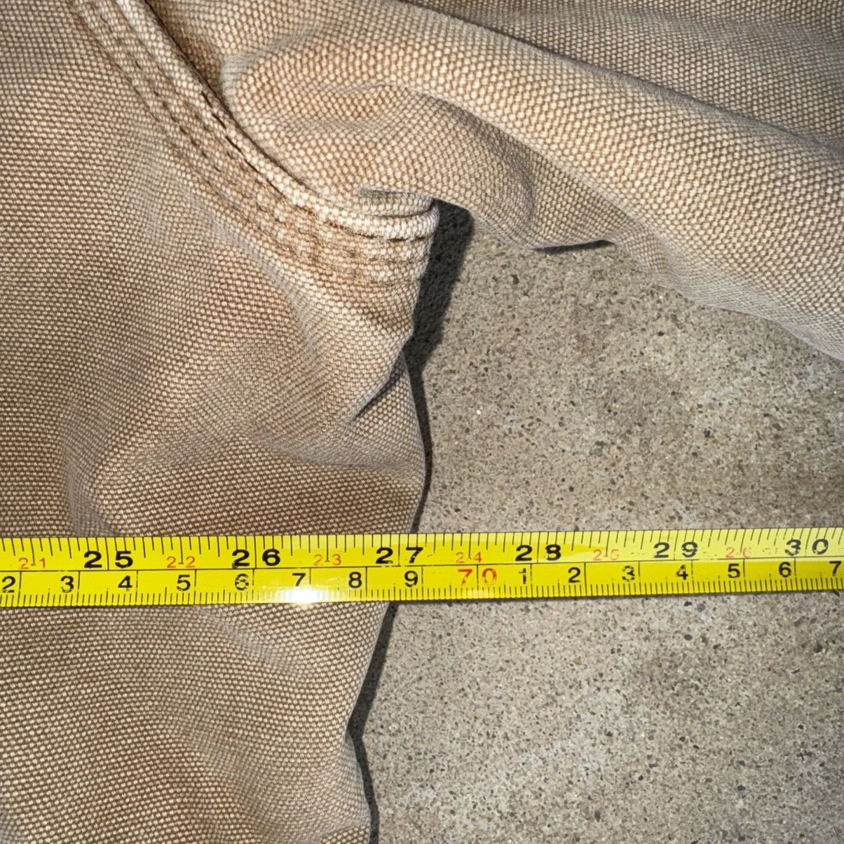 Awesome Vintage Carhartt Detroit Measures to an XL!