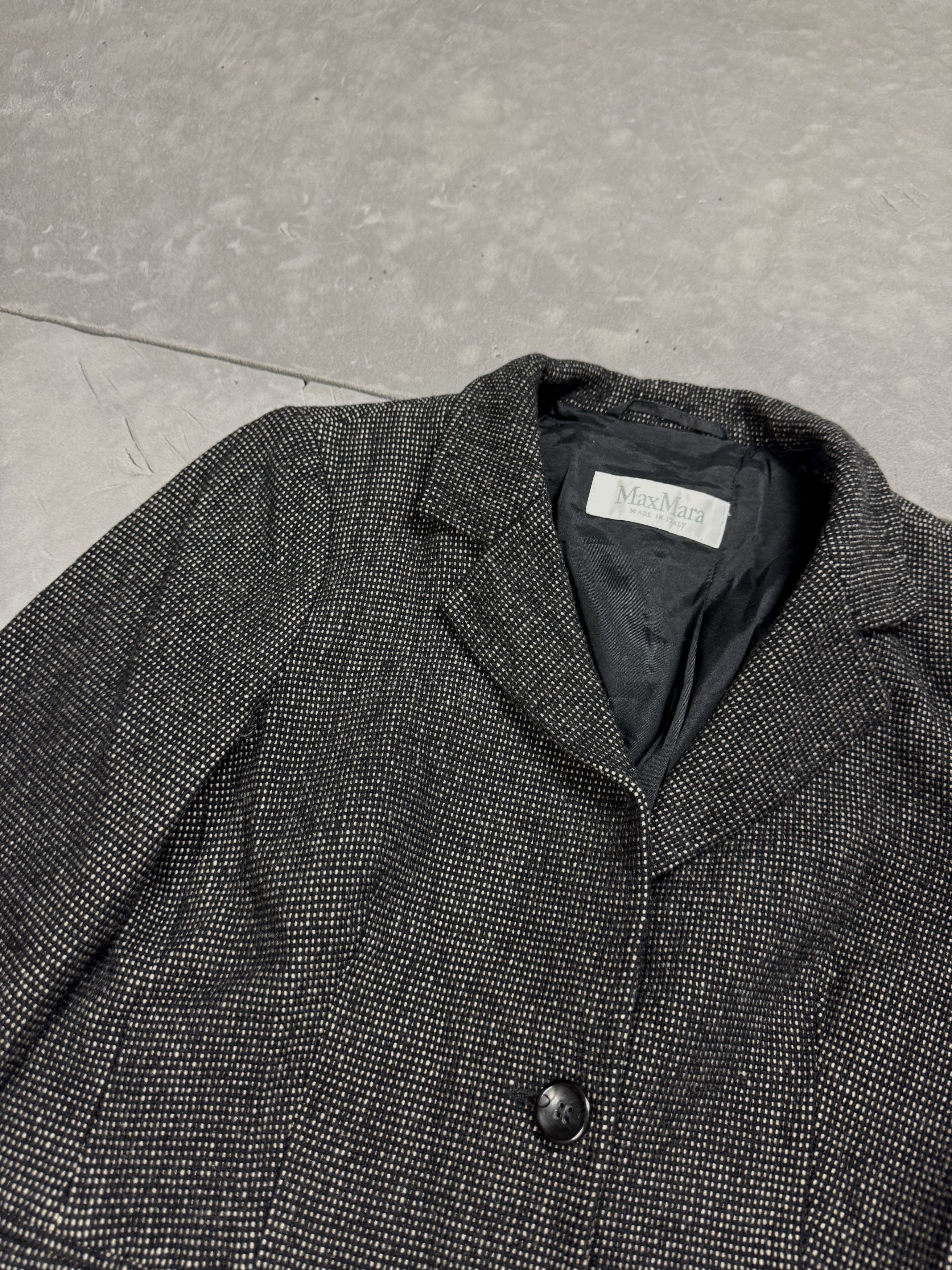 Max Mara Max Mara women’s black blazer/jacket (M/L) formal vintage Size M / US 6-8 / IT 42-44 - 7 Thumbnail