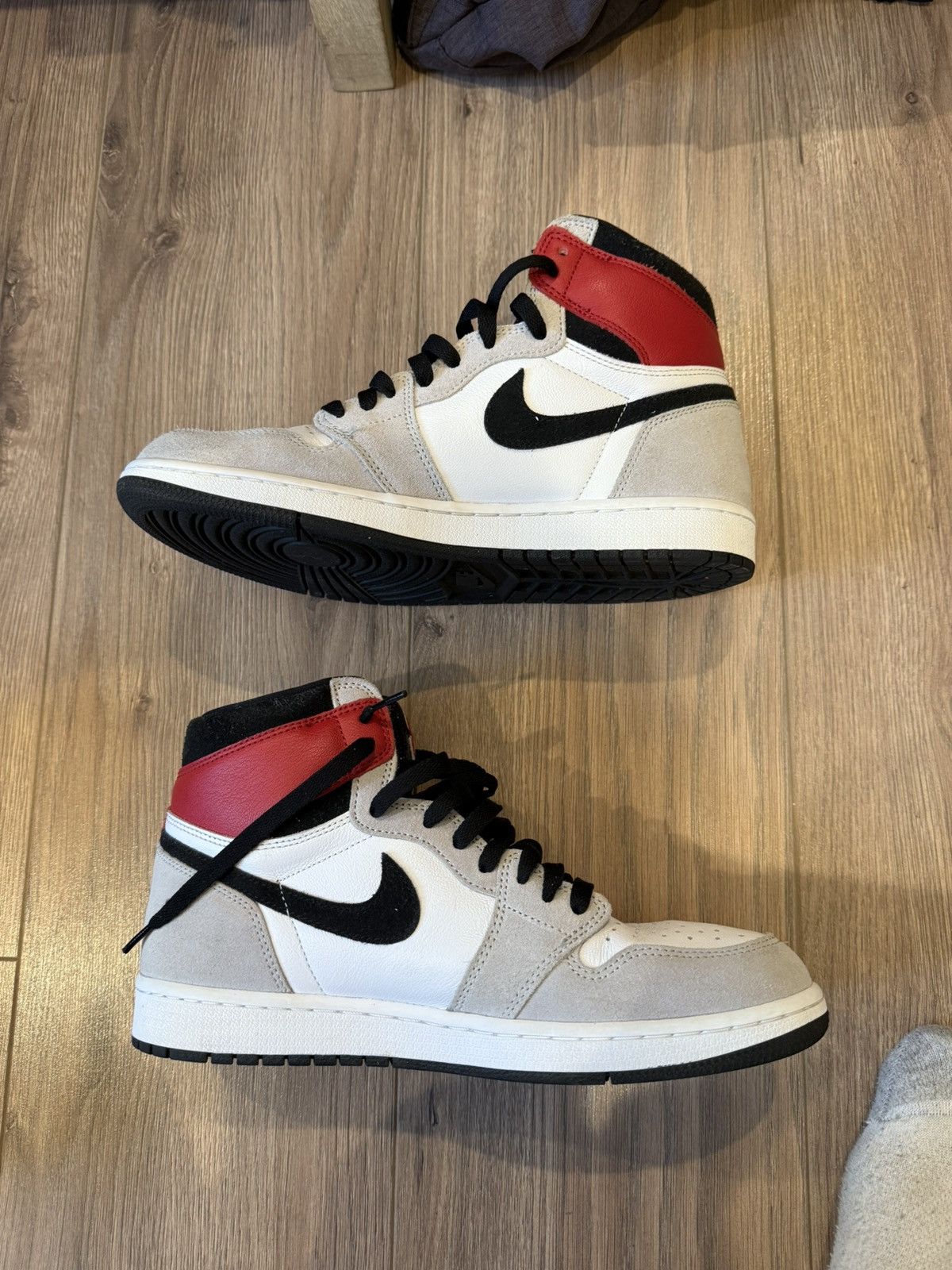 Nike Jordan 1 retro high og Size US 10 / EU 43 - 2 Thumbnail