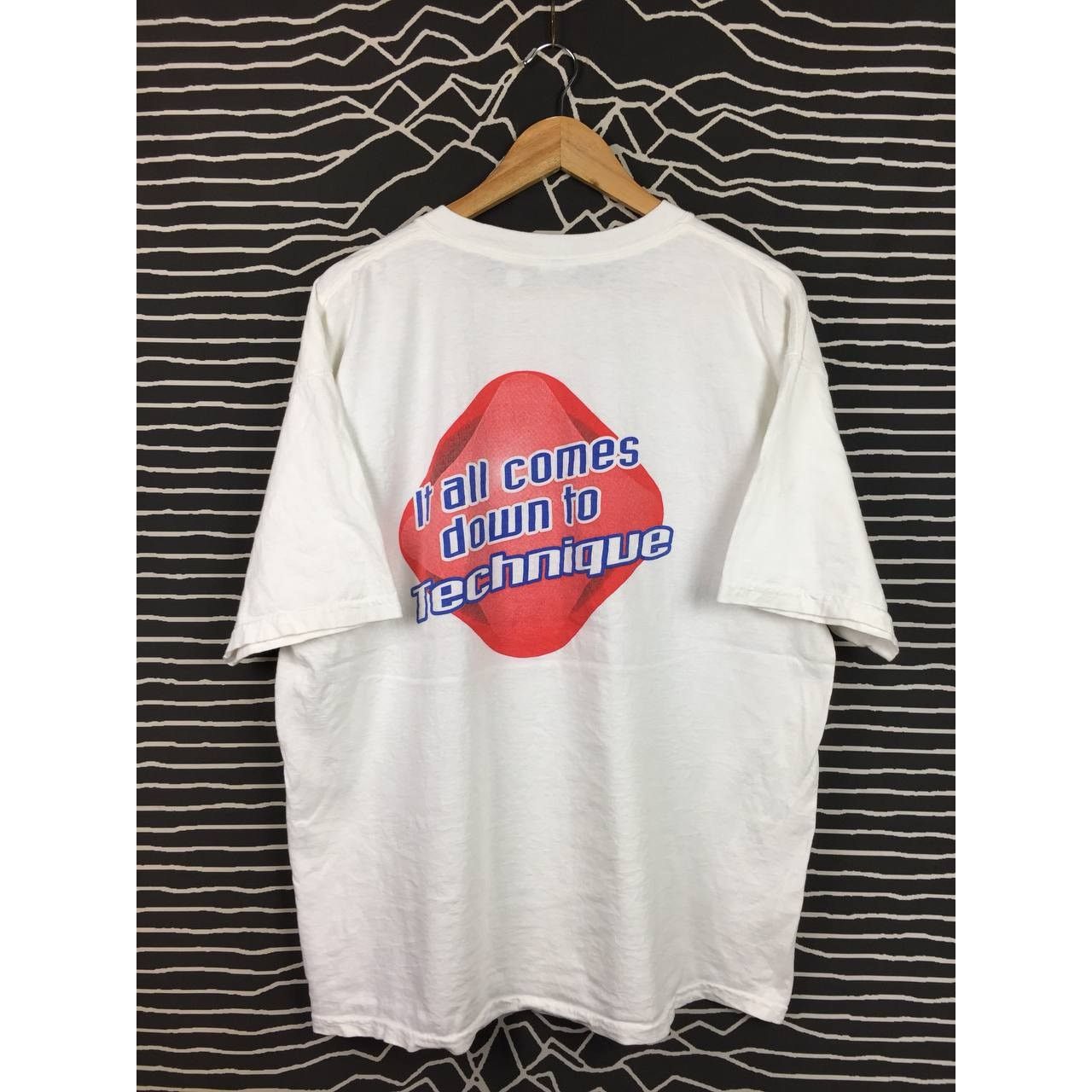 Vintage Vtg Y2K Butler Gum Toothbrush I Love My Technique Promo Tee Size US XL / EU 56 / 4 - 1 Thumbnail