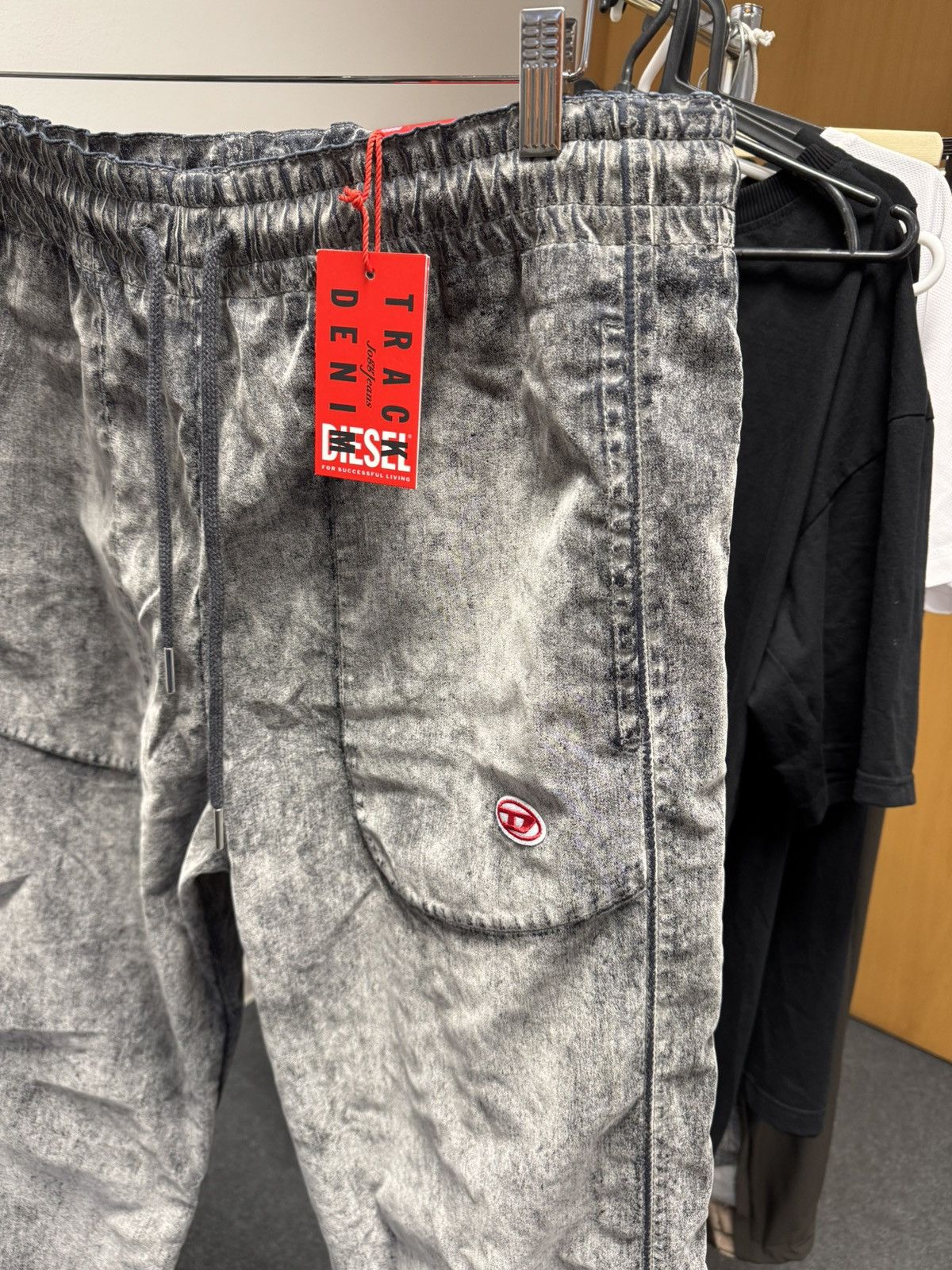 Diesel Straight D-Martians Track Denim 068cf