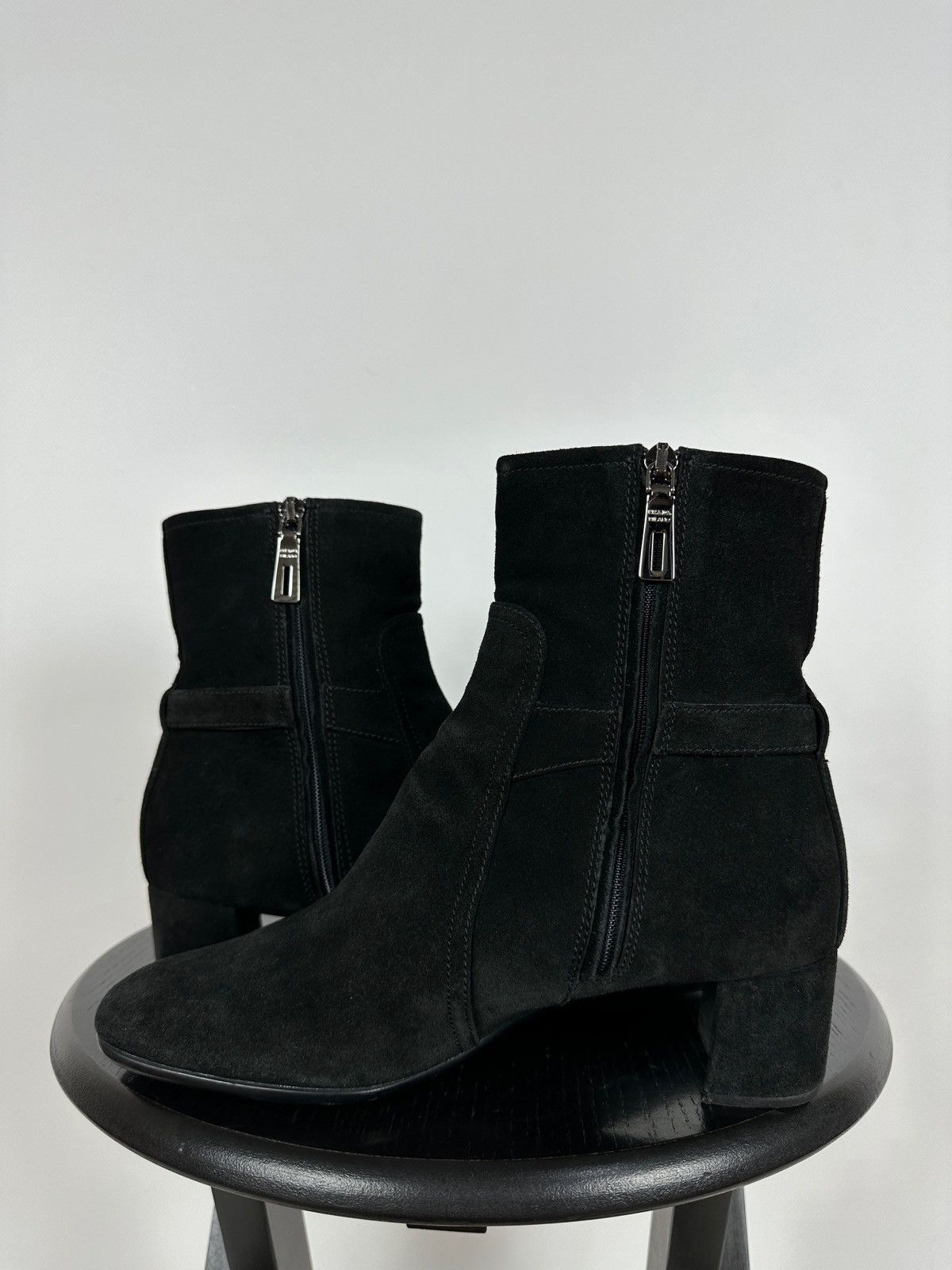 Prada Prada Suede Zip Ankle Boots Size US 7 / IT 37 - 5 Thumbnail