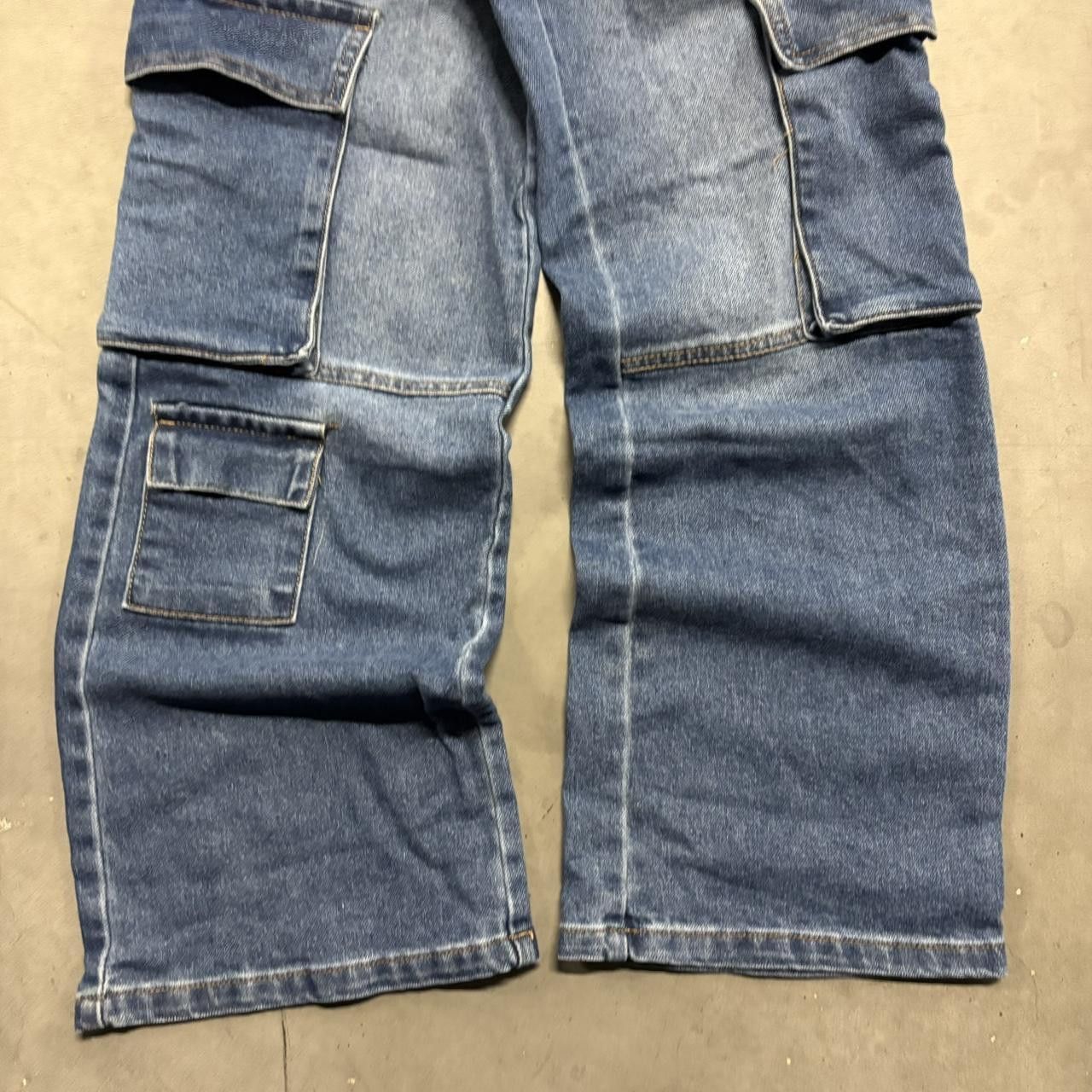 Vintage Crazy Vintage Y2K/2000s Baggy Skater Style Cargo Denim Pants! Size 24" / US 00 / IT 34 - 3 Thumbnail