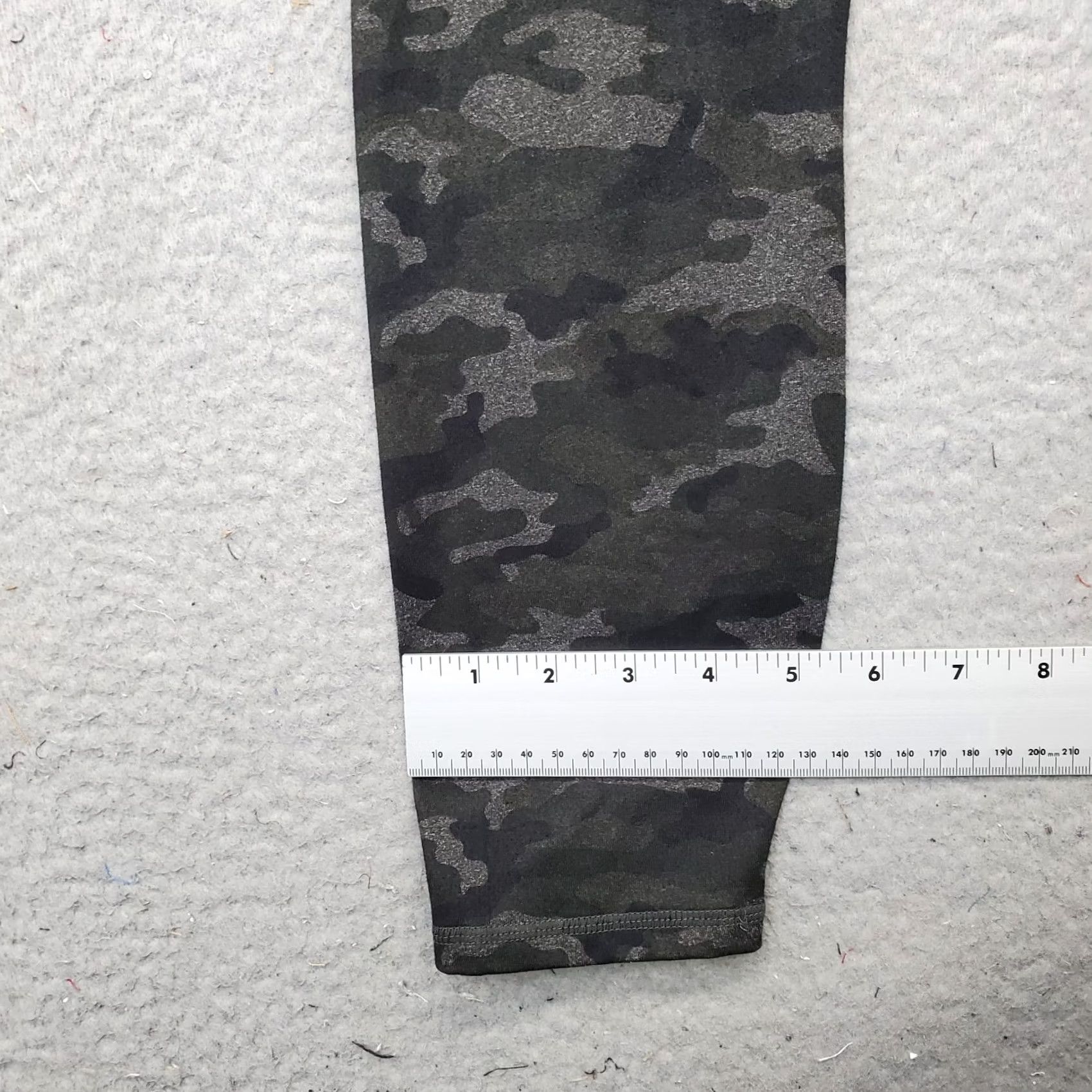 Fabletics Fabletics Powerhold Leggings Women Size M Camouflage Multi Stretch Elastic Waist Size 32" / US 10 / IT 46 - 5 Thumbnail