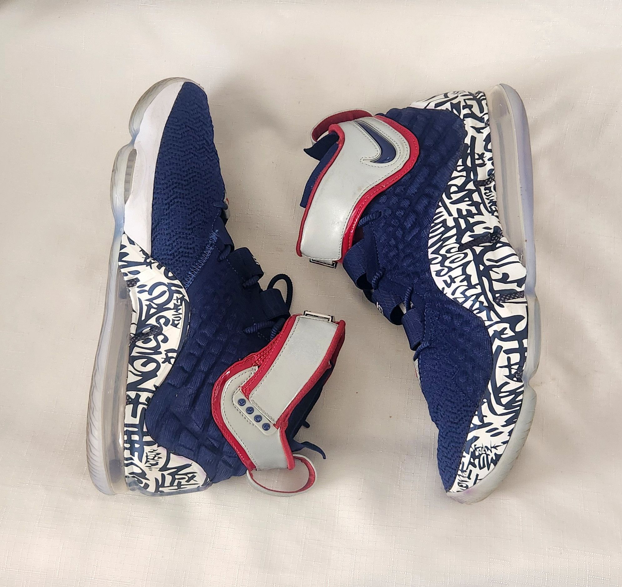 Nike Nike LeBron 17 EP LeBron 4 Cold Blue Graffiti CT6052-400 14 Size US 14 / EU 47 - 6 Thumbnail