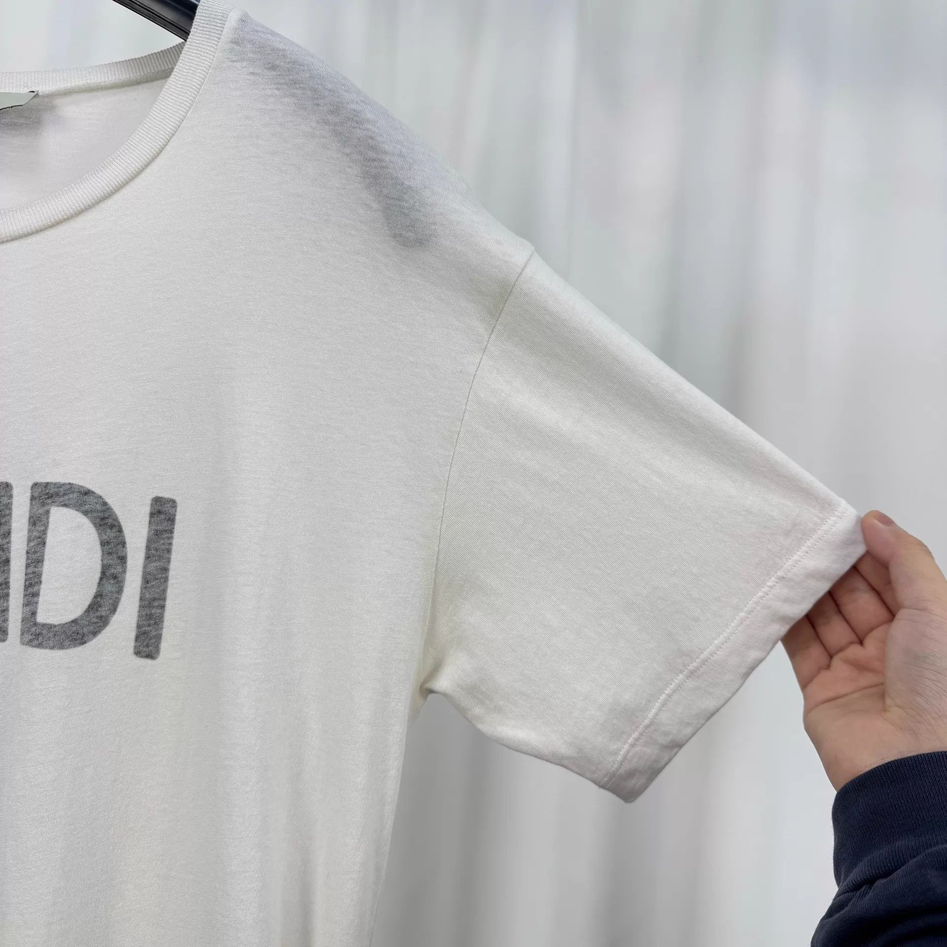 Fendi Fendi Printed Logo Short Sleeve Tee M 99 New Size US M / EU 48-50 / 2 - 4 Thumbnail