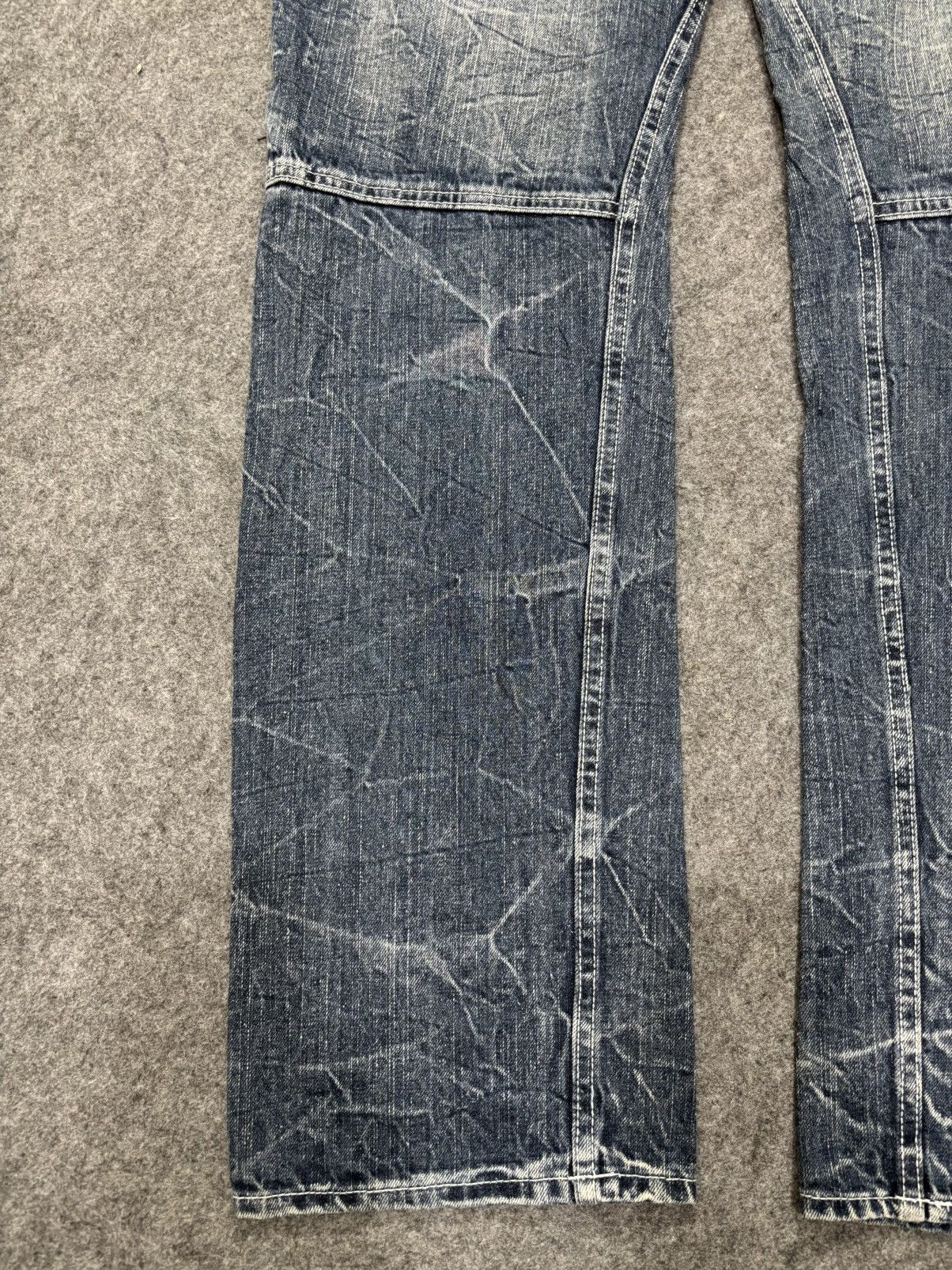 Japanese Brand 💥Double Waist💥Dominate Zipper Twisted Fades Denim F649 Size US 33 - 16 Thumbnail