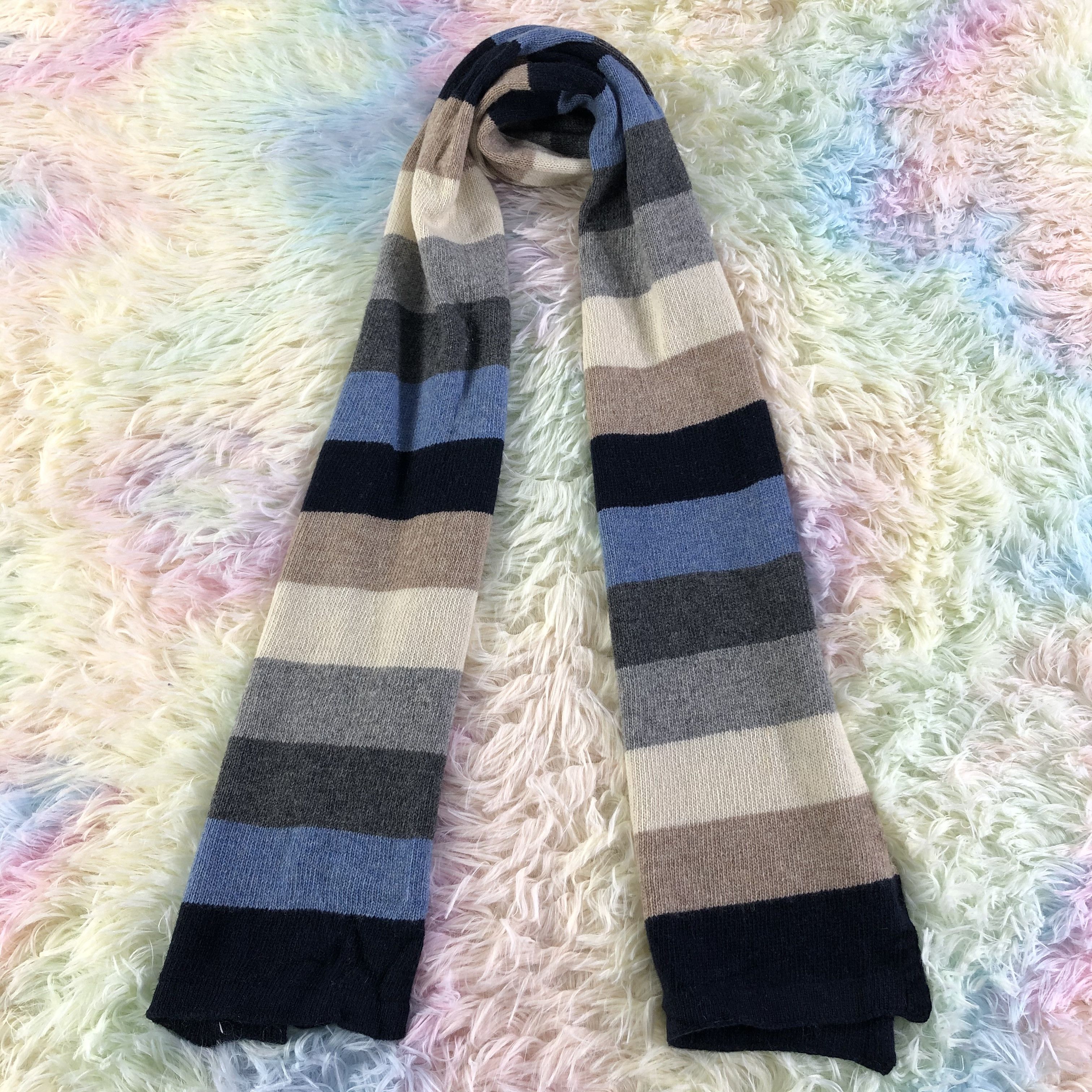 Barneys New York Barneys New York Scarf / Muffler / Neckwear - KM74 Size ONE SIZE - 1 Thumbnail
