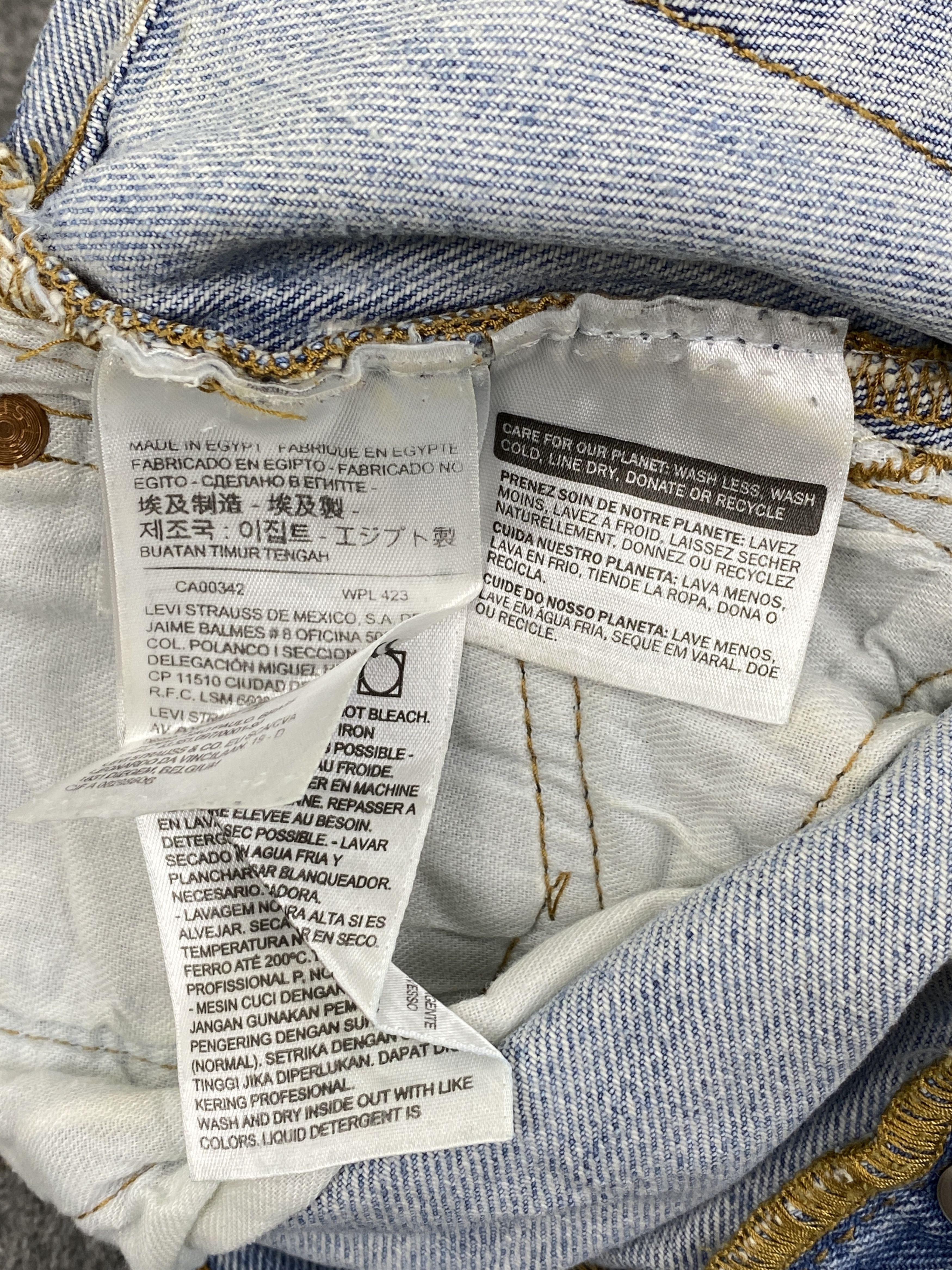 Levi's × Vintage Vintage Levis 501 Blue Denim Jeans DP2813 Size US 35 - 6 Thumbnail