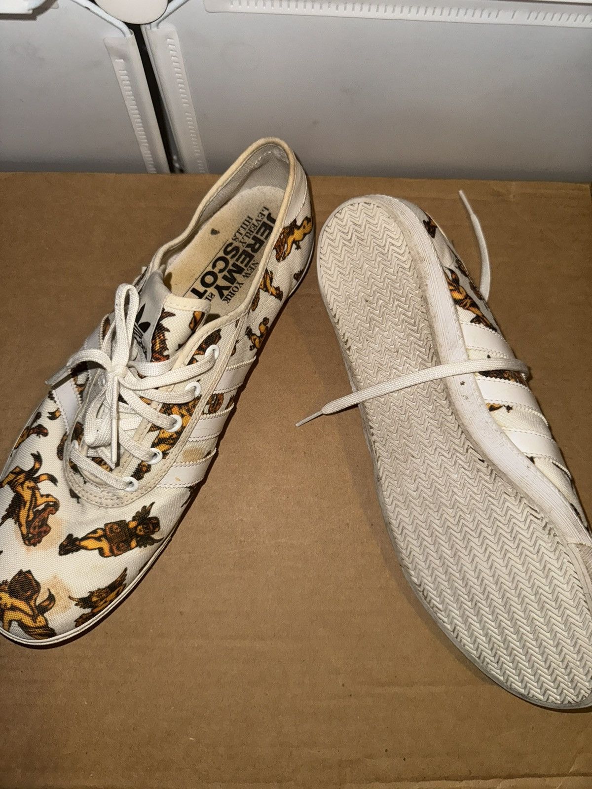 Adidas × Jeremy Scott Jeremy Scott Adidas Sole Cherub Size US 12 / EU 45 - 4 Thumbnail