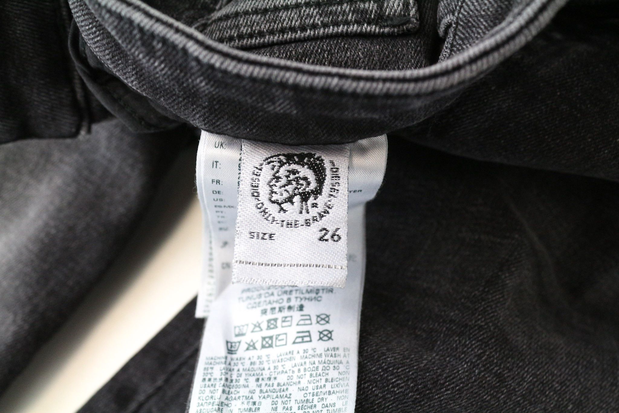 Diesel BABHILA 081AH W26/L32 Grey Buttoned Jeans 71714 Size 26" / US 2 / IT 38 - 7 Thumbnail
