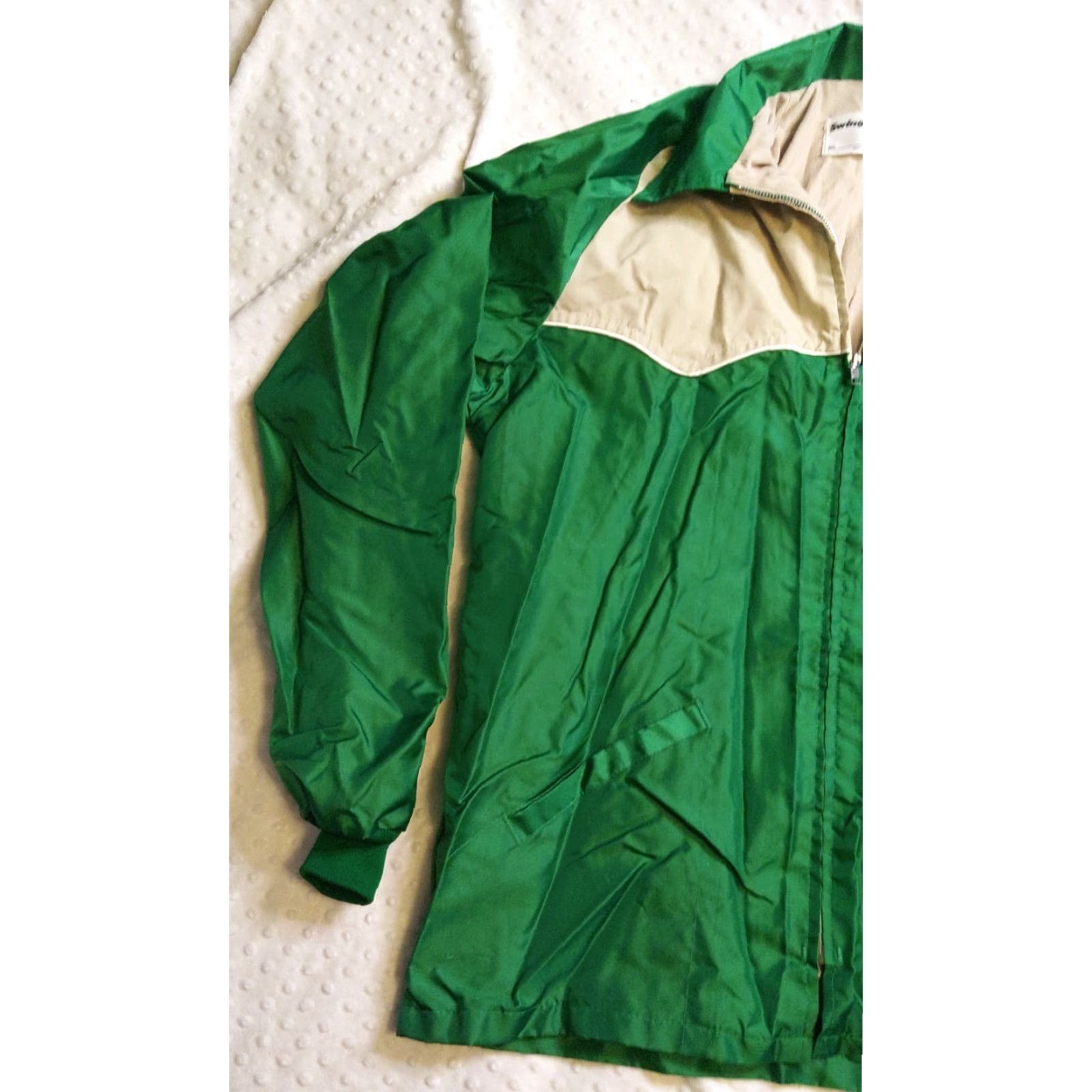 Vintage VINTAGE Swingster Jacket XL Green Windbreaker Mens USA 90s Retro 80s Lightweight Softshell Full Zip Lined Polyester Embroidered Logo Image not needed Size US XL / EU 56 / 4 - 3 Thumbnail
