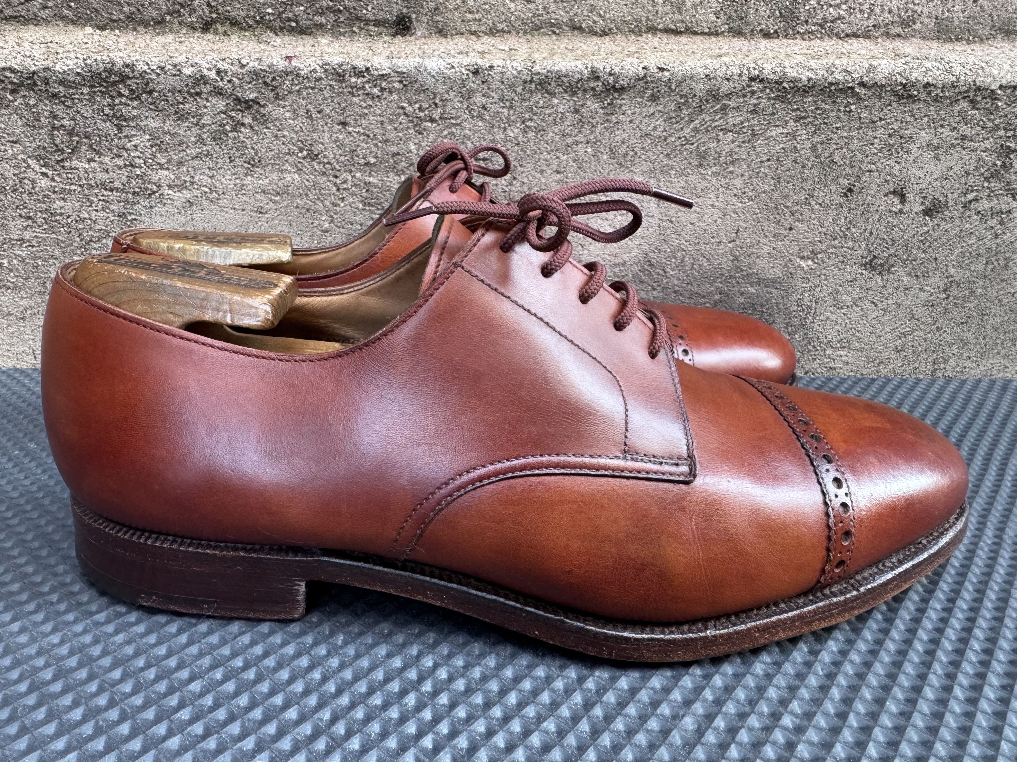 Crockett & Jones Calf Toe Medallion Full Brogue Cap Toe