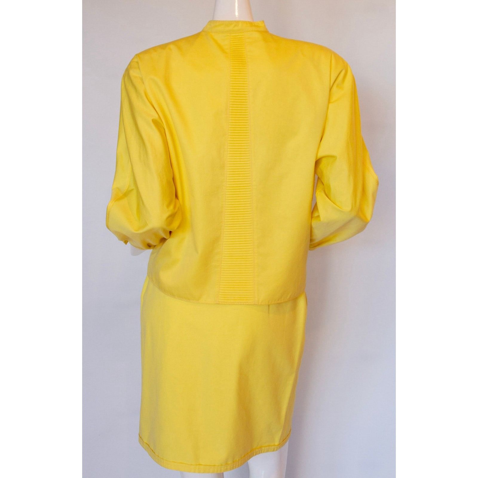 Versace VTG Gianni Versace Canary Yellow 100% Cotton Skirt & Jacket Size 28" / US 6 / IT 42 - 8 Thumbnail