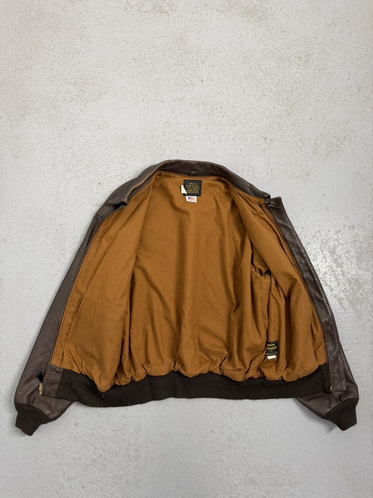 Avirex Vintage Avirex Aviator Military Leather Jacket Size US L / EU 52-54 / 3 - 18 Thumbnail