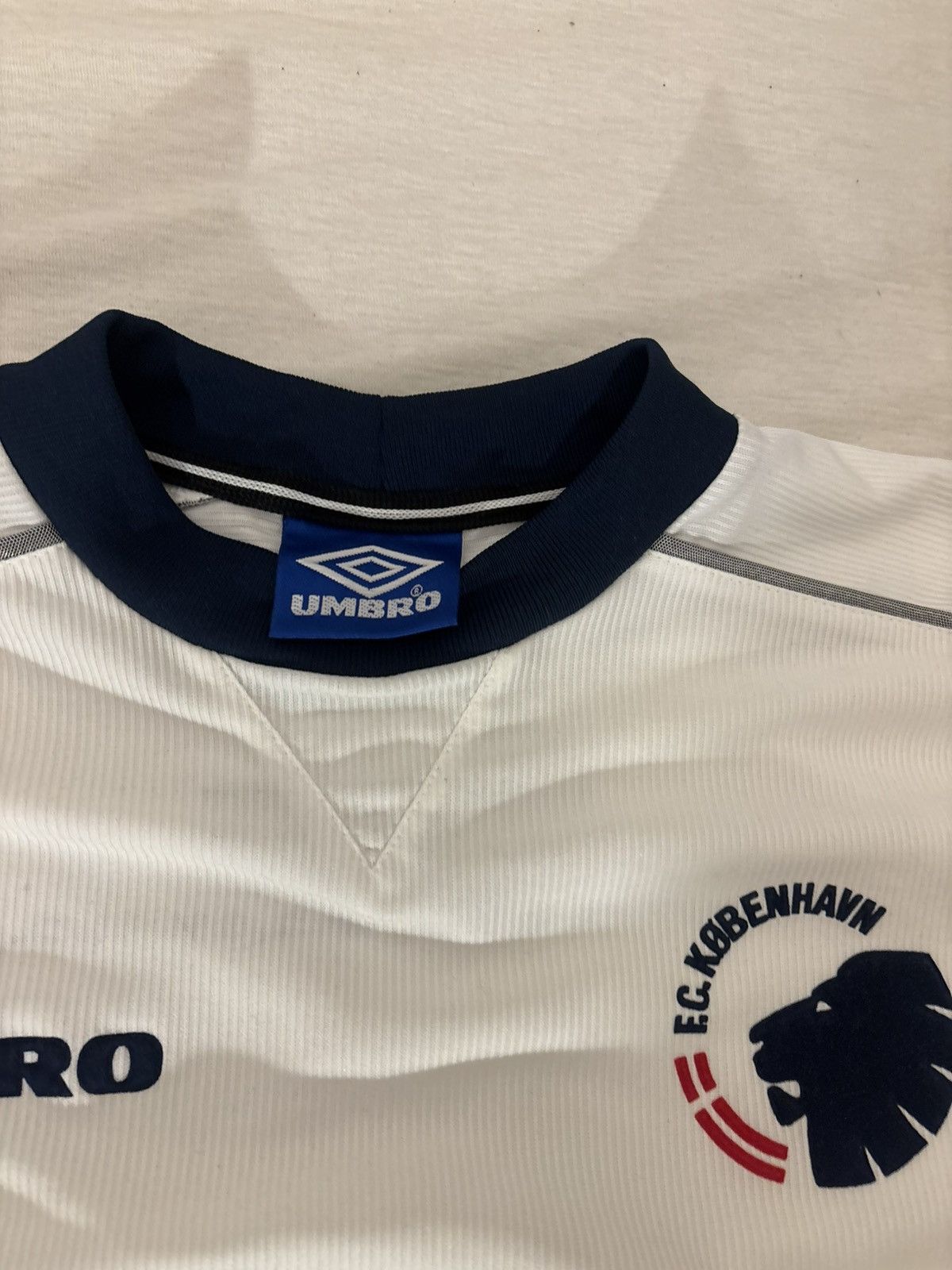 Umbro Fc copenhagen Size US L / EU 52-54 / 3 - 3 Thumbnail