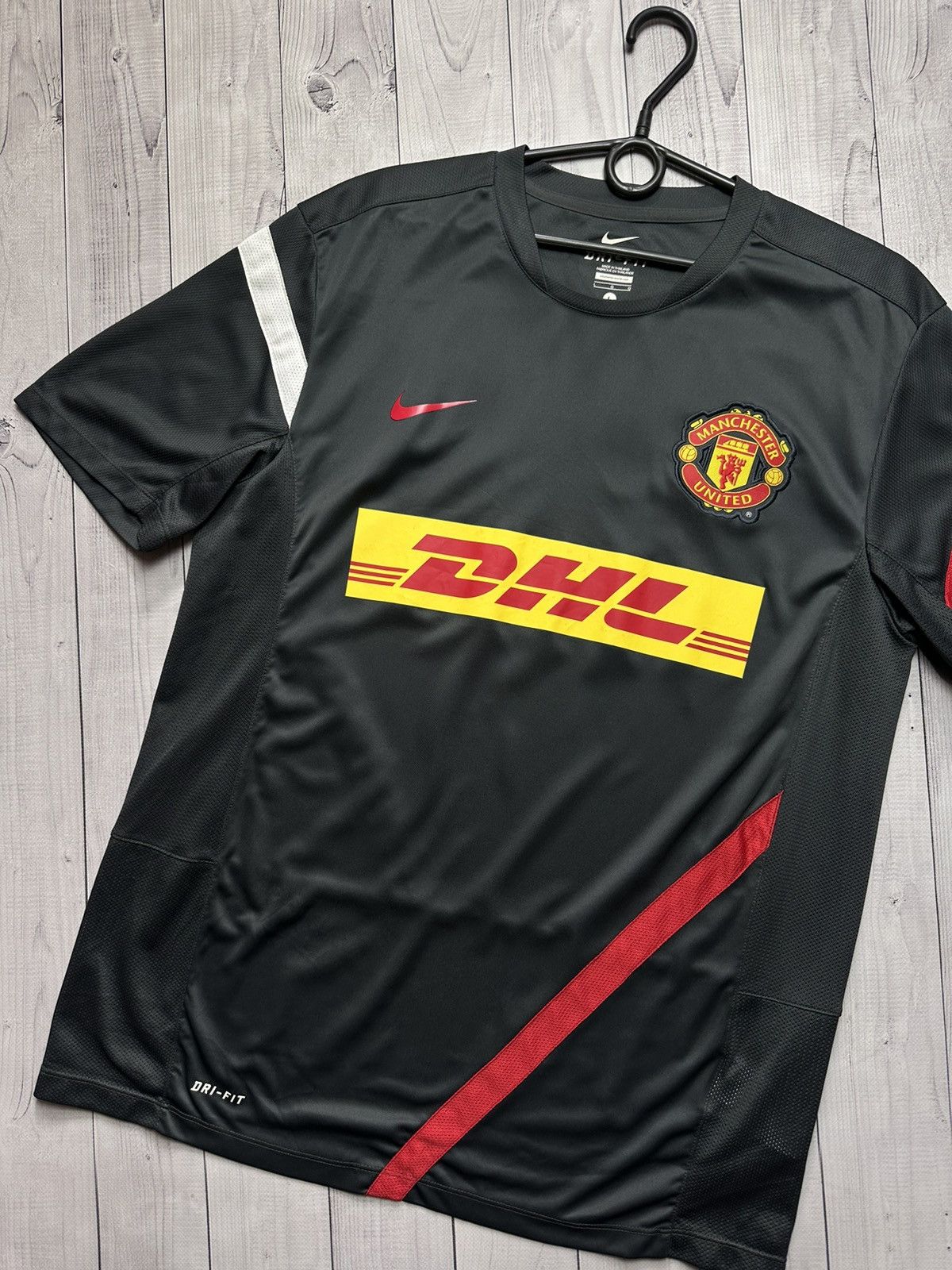 Nike × Vintage Vintage Nike Manchester United Nike jersey size L DHL Size US L / EU 52-54 / 3 - 2 Thumbnail