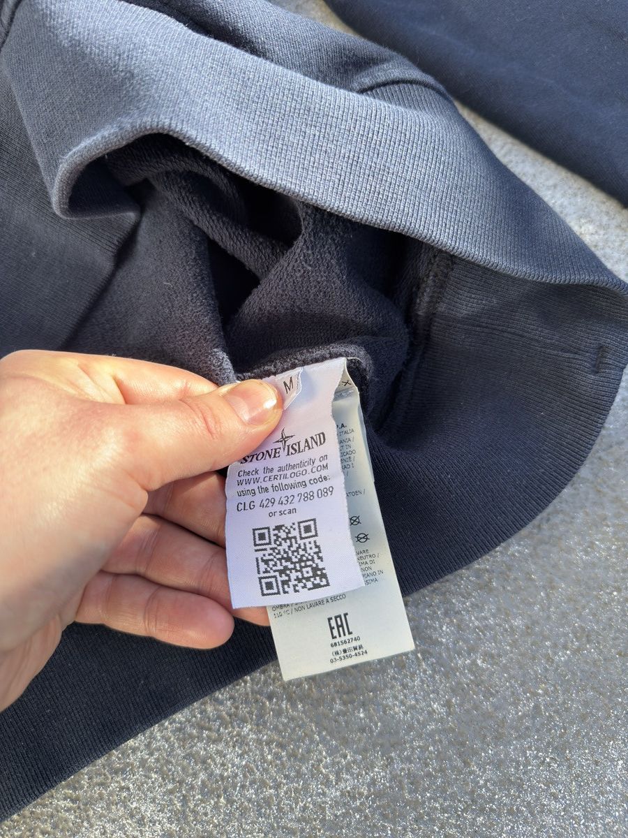 Stone Island Stone Island Garment Dyed Crew Sweatshirt Navy M Size US M / EU 48-50 / 2 - 5 Thumbnail