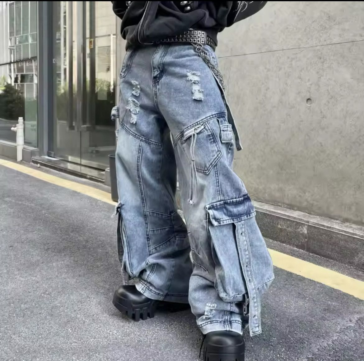 Men's straight trousers in street style