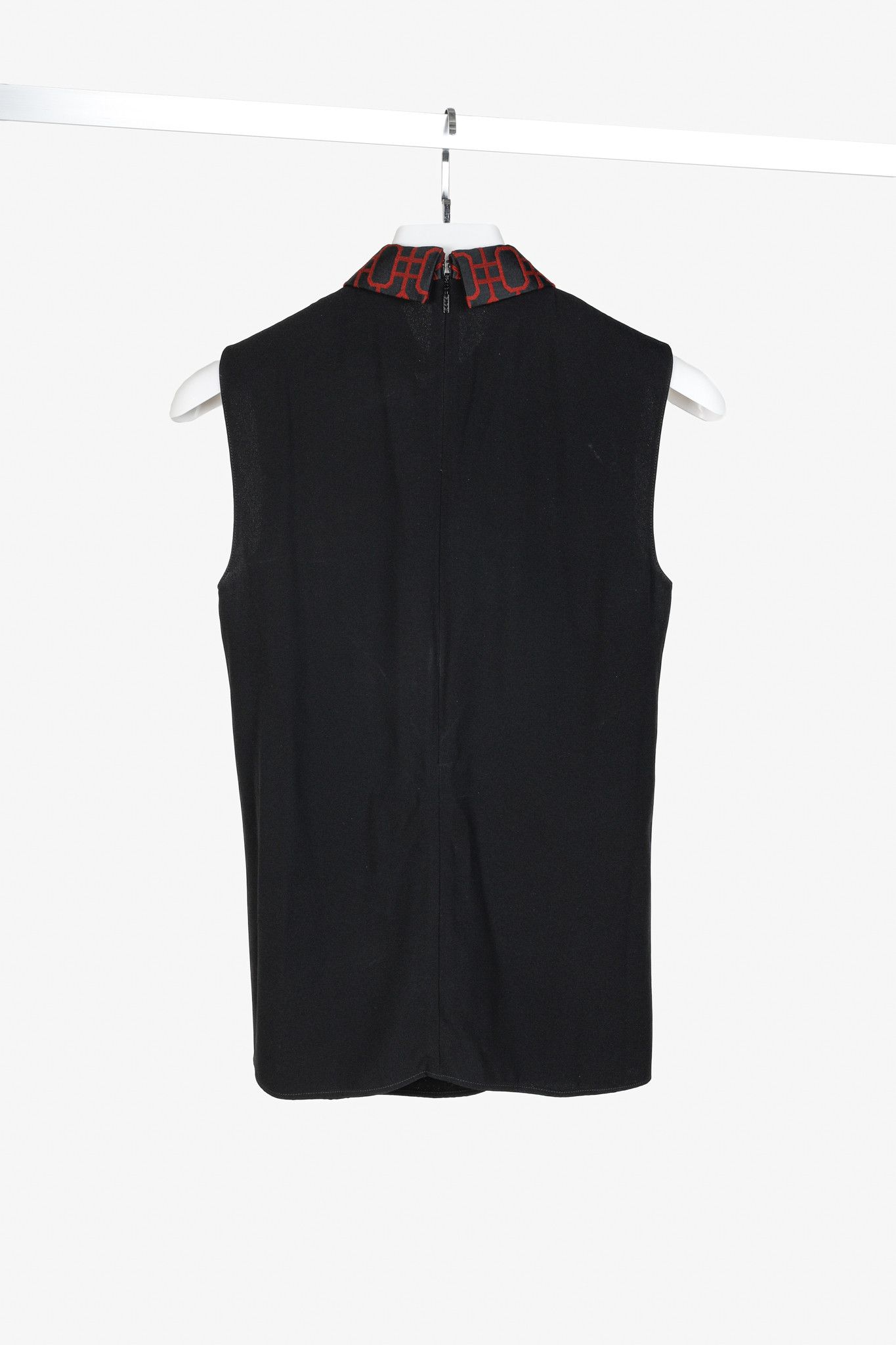 Gucci Gucci PF/15 Black Embellished Collared Sleeveless Blouse Size XS / US 0-2 / IT 36-38 - 2 Thumbnail