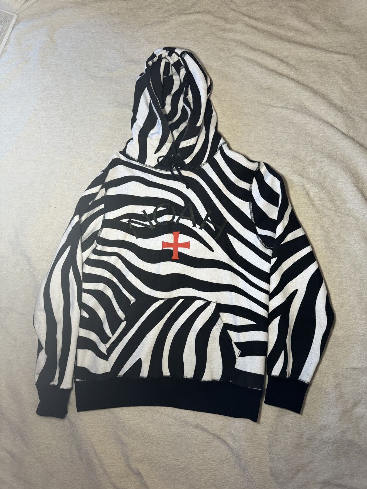 Noah Noah “Bad” Zebra Hoody size M Size US M / EU 48-50 / 2 - 1 Thumbnail