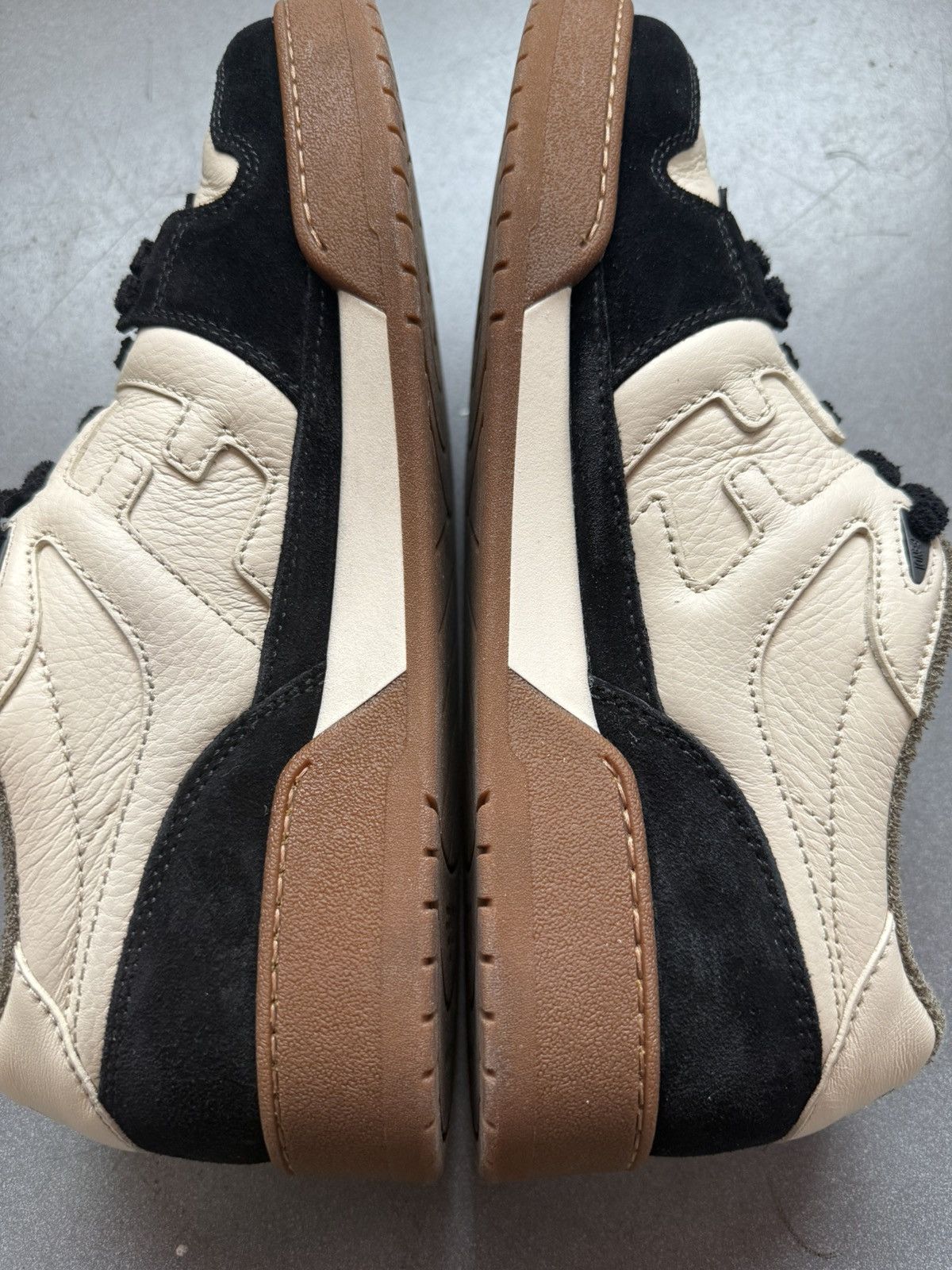 Fendi Fendi Match Low Top Leather Sneaker Cream/Black Size US 11 / EU 44 - 3 Thumbnail