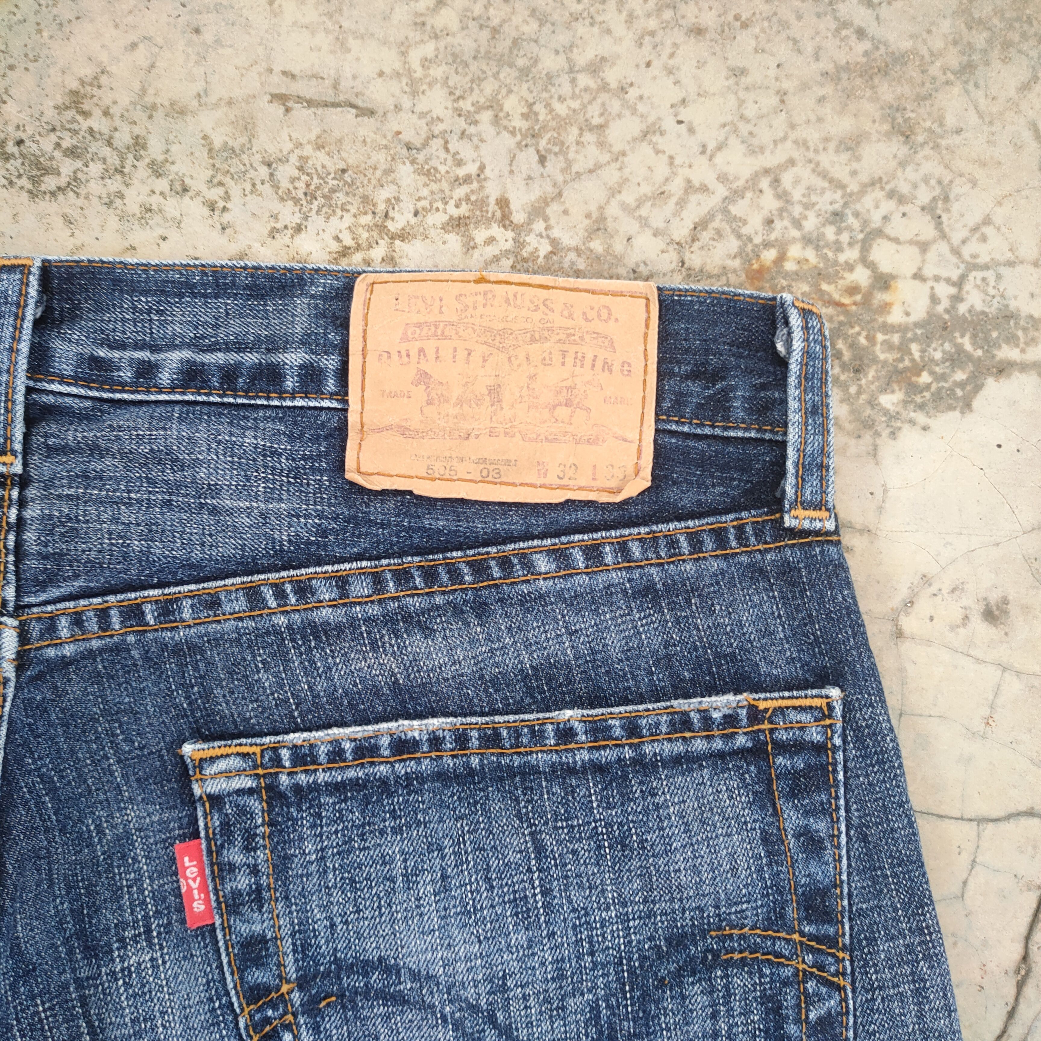 Levi's Vintage Clothing VINTAGE LEVI'S 505 FADED RIPPED DISTRESSED JEANS PANTS W32 Size US 32 / EU 48 - 11 Thumbnail