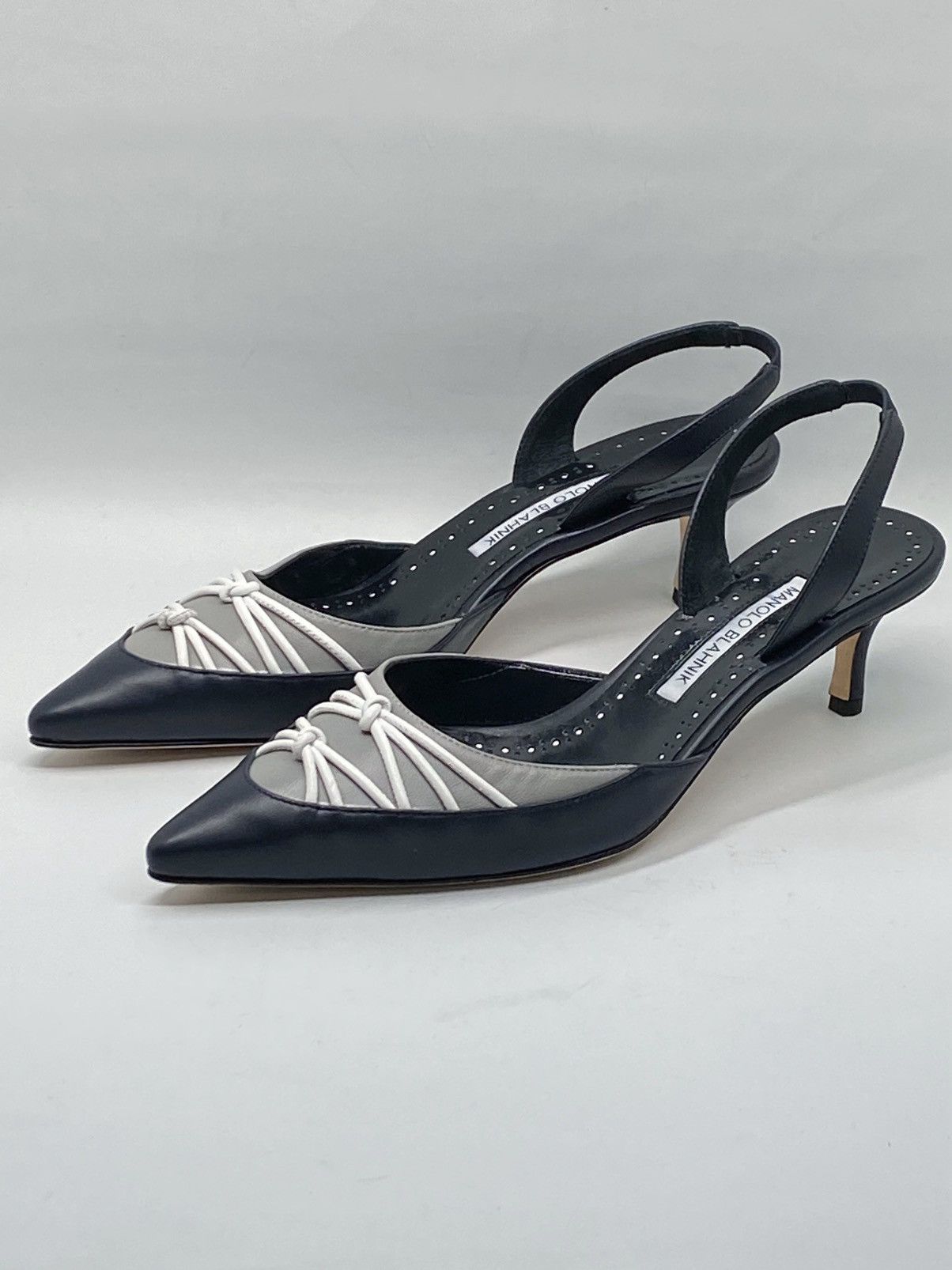 Manolo Blahnik Manolo Blahnik 50MM Leather Slingback Pumps size 37.5 Size US 7.5 / IT 37.5 - 5 Thumbnail