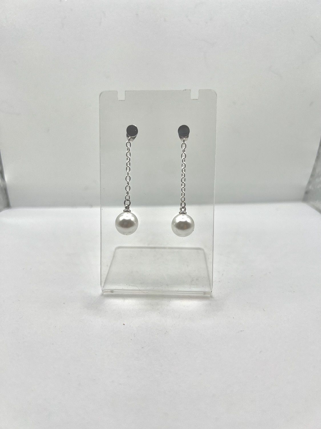 Jewelry White Pearl Bead Stud Earrings Size ONE SIZE - 1 Thumbnail