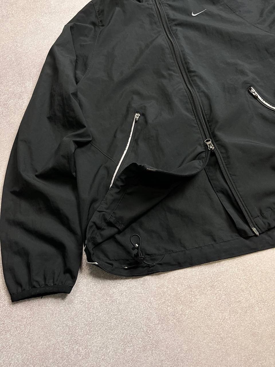 Nike Vintage Nike Swoosh Nylon Olympic Jacket S Size US S / EU 44-46 / 1 - 5 Thumbnail