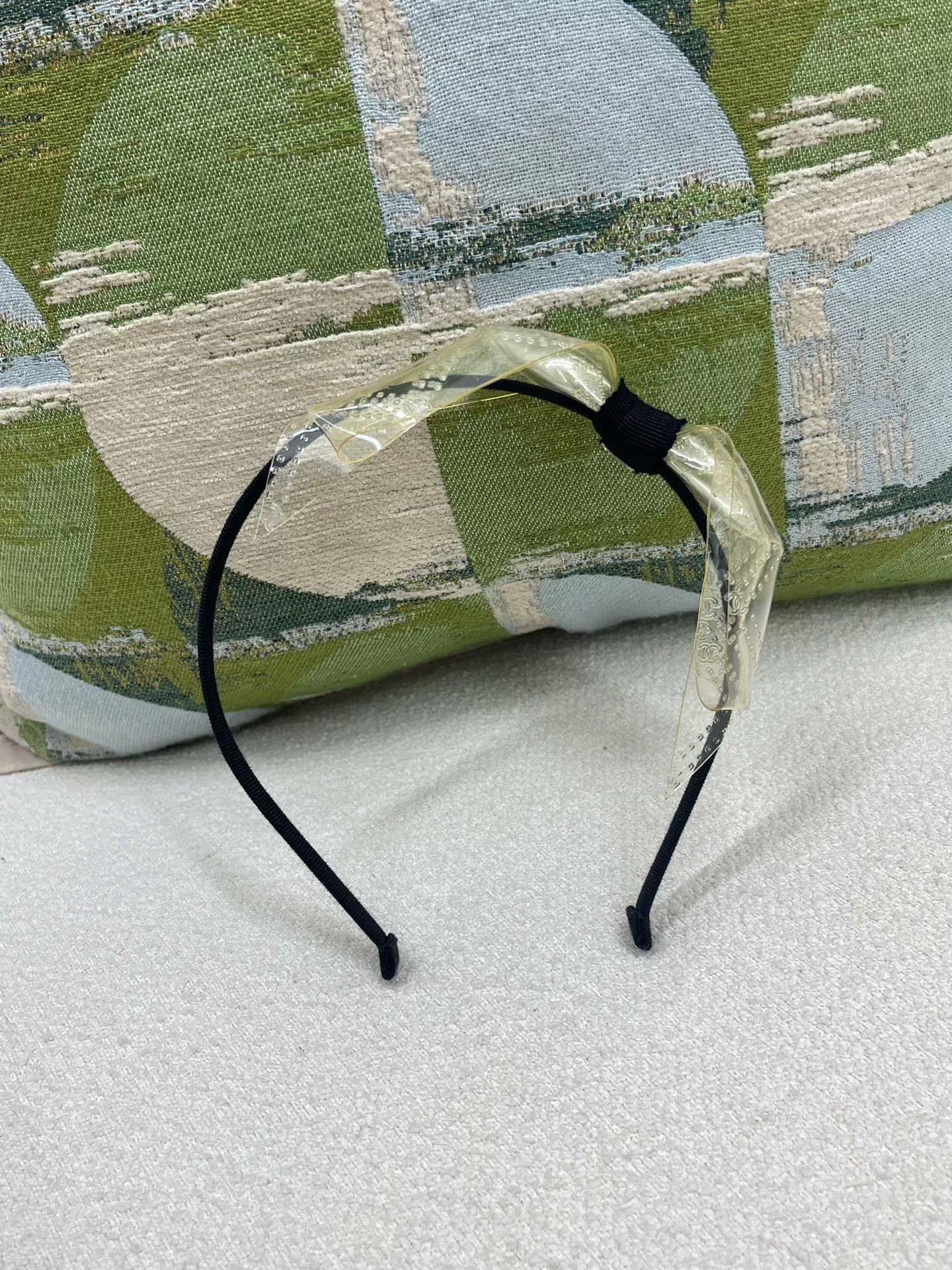 Chanel Chanel Transparent Bow Headband Size ONE SIZE - 1 Thumbnail