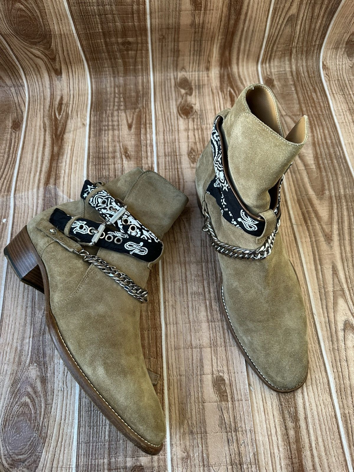 Amiri Amiri Bandana Buckle Chain Embellished Suede Western Boots Size US 11 / EU 44 - 12 Thumbnail