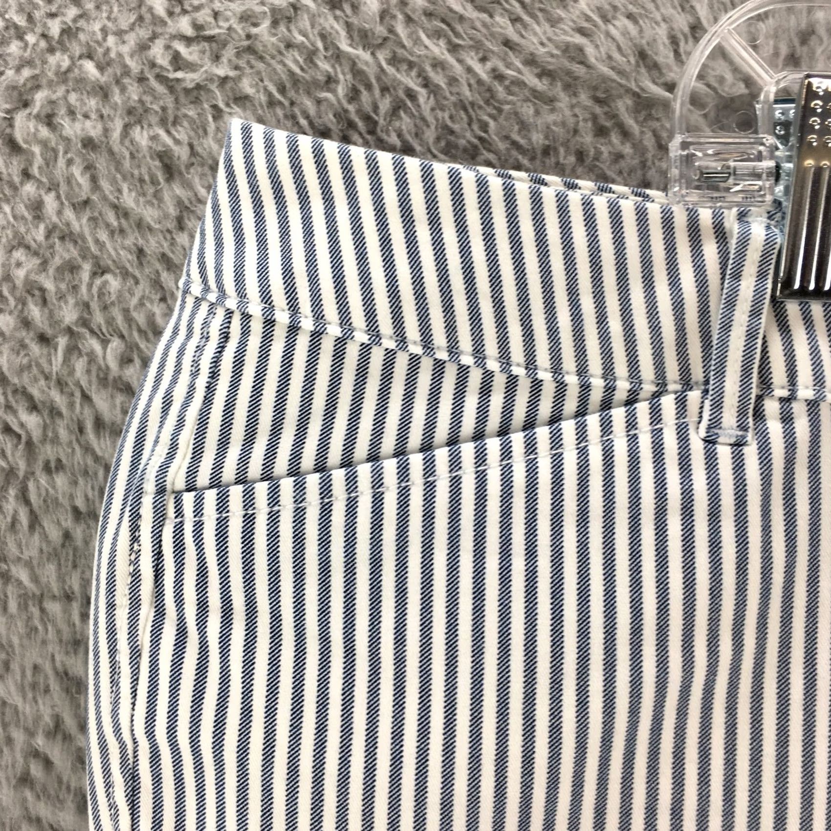 Old Navy Old Navy Pixie Ankle Skinny Pants Womens 41x26.5 Blue Striped High Rise Zip Fly Size 27" / US 4 / IT 40 - 3 Thumbnail