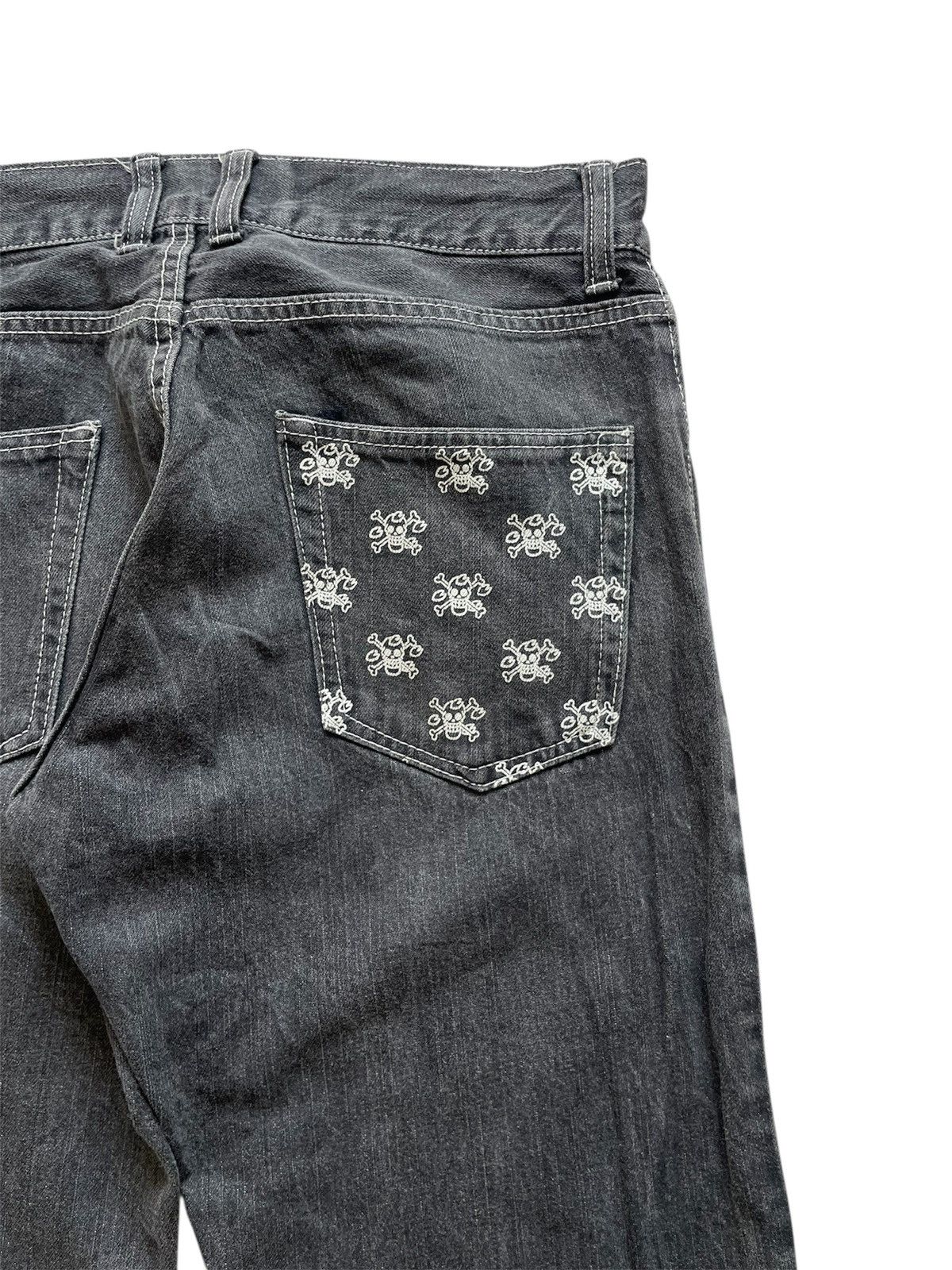 Japanese Brand Vintage One Piece Tony Chopper Jeans Size US 33 - 5 Thumbnail