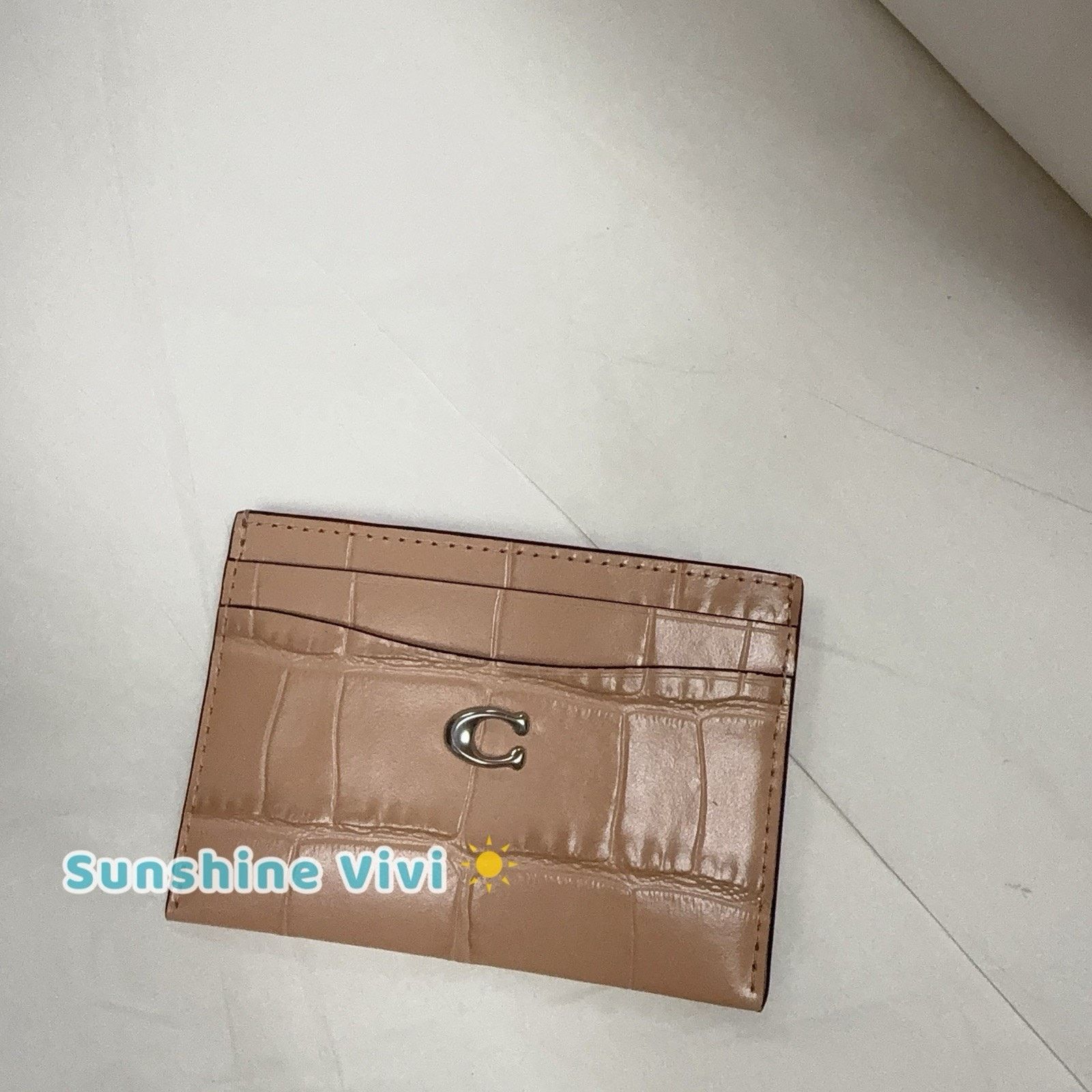 Coach NWT Coach Essential Card Case Buff CP445 Leather Size ONE SIZE - 1 Thumbnail